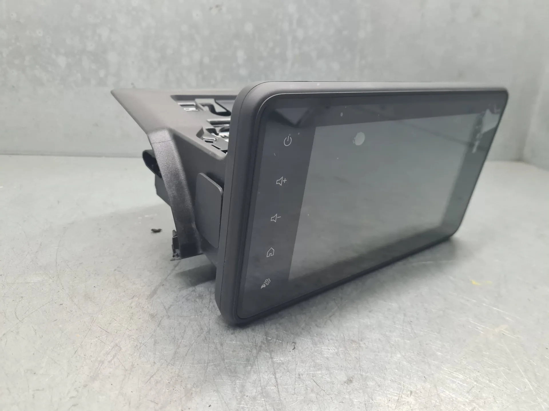 Car radio DACIA Sandero III Imagem-1