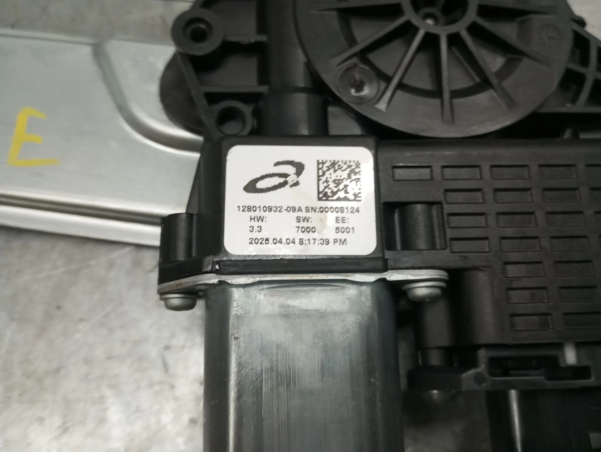 Lève-vitre avant gauche DACIA Sandero III Imagem-1