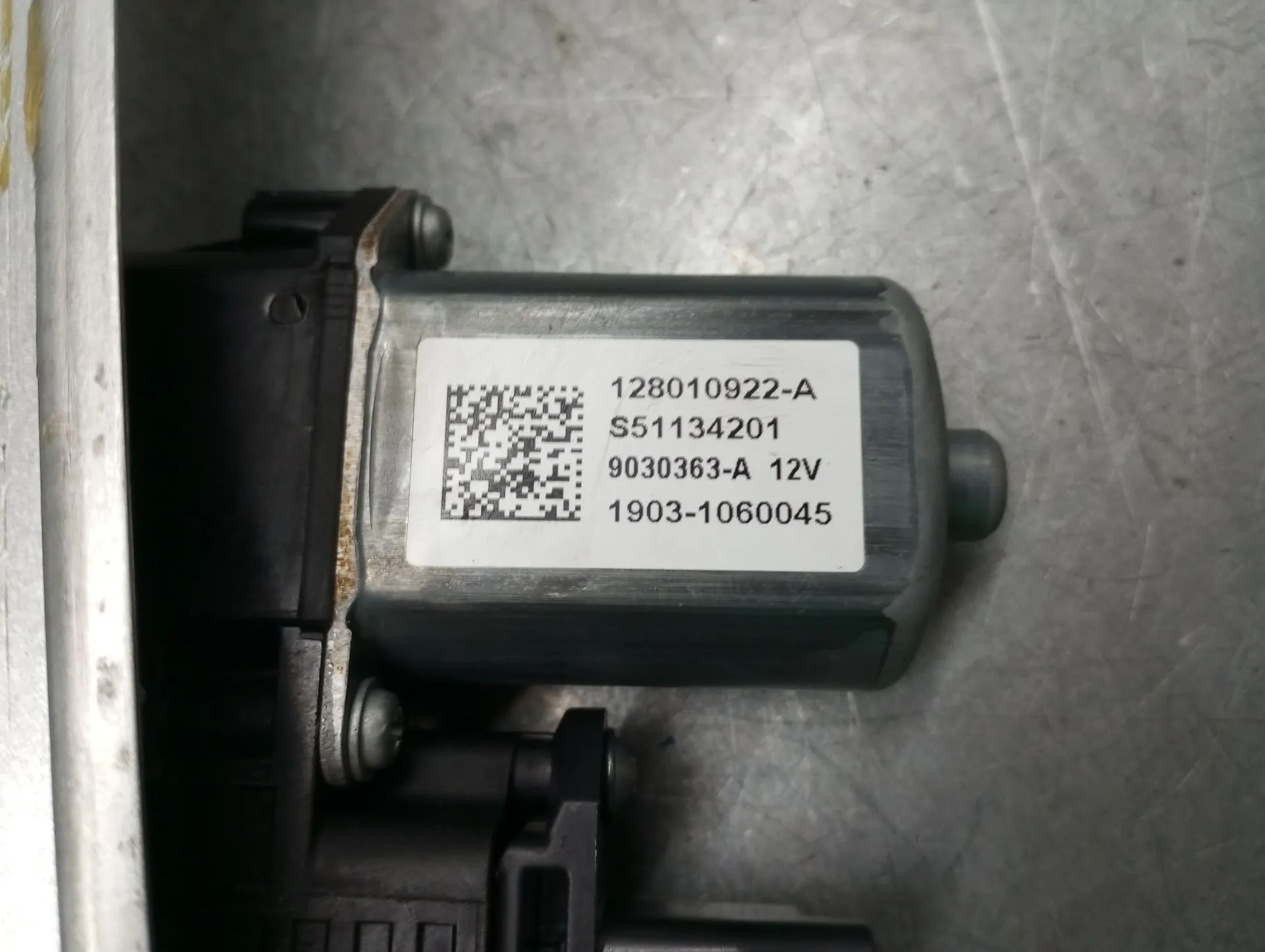 Lève-vitre avant gauche DACIA Sandero III Imagem-3