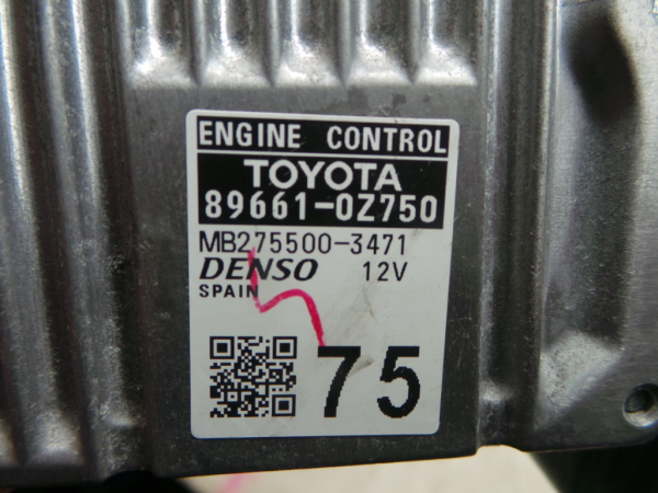 Centralina motor / ECU TOYOTA Auris Hatchback (_E18_) Imagem-2