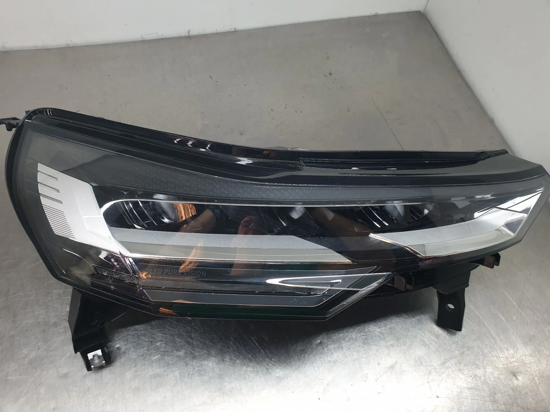 Phare avant Droit RENAULT Captur II Imagem-3