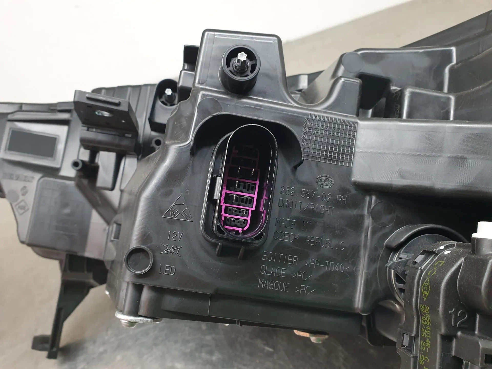 Phare avant Droit RENAULT Captur II Imagem-5