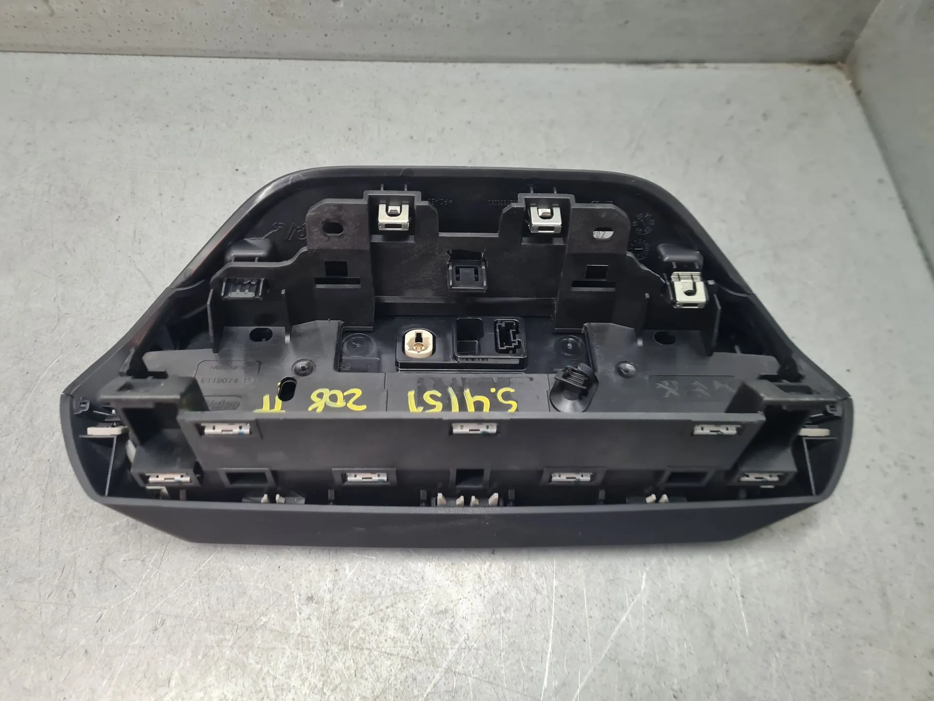 Display / schermo informazioni PEUGEOT 208 II Imagem-5