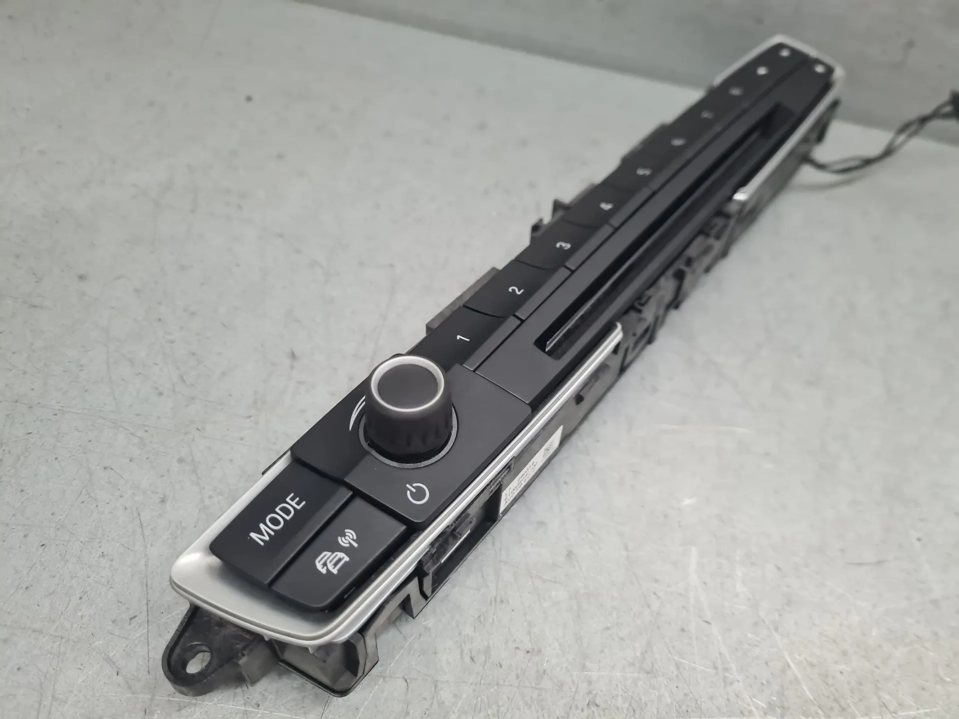 Mando de radio BMW 1 (F21) Imagem-1