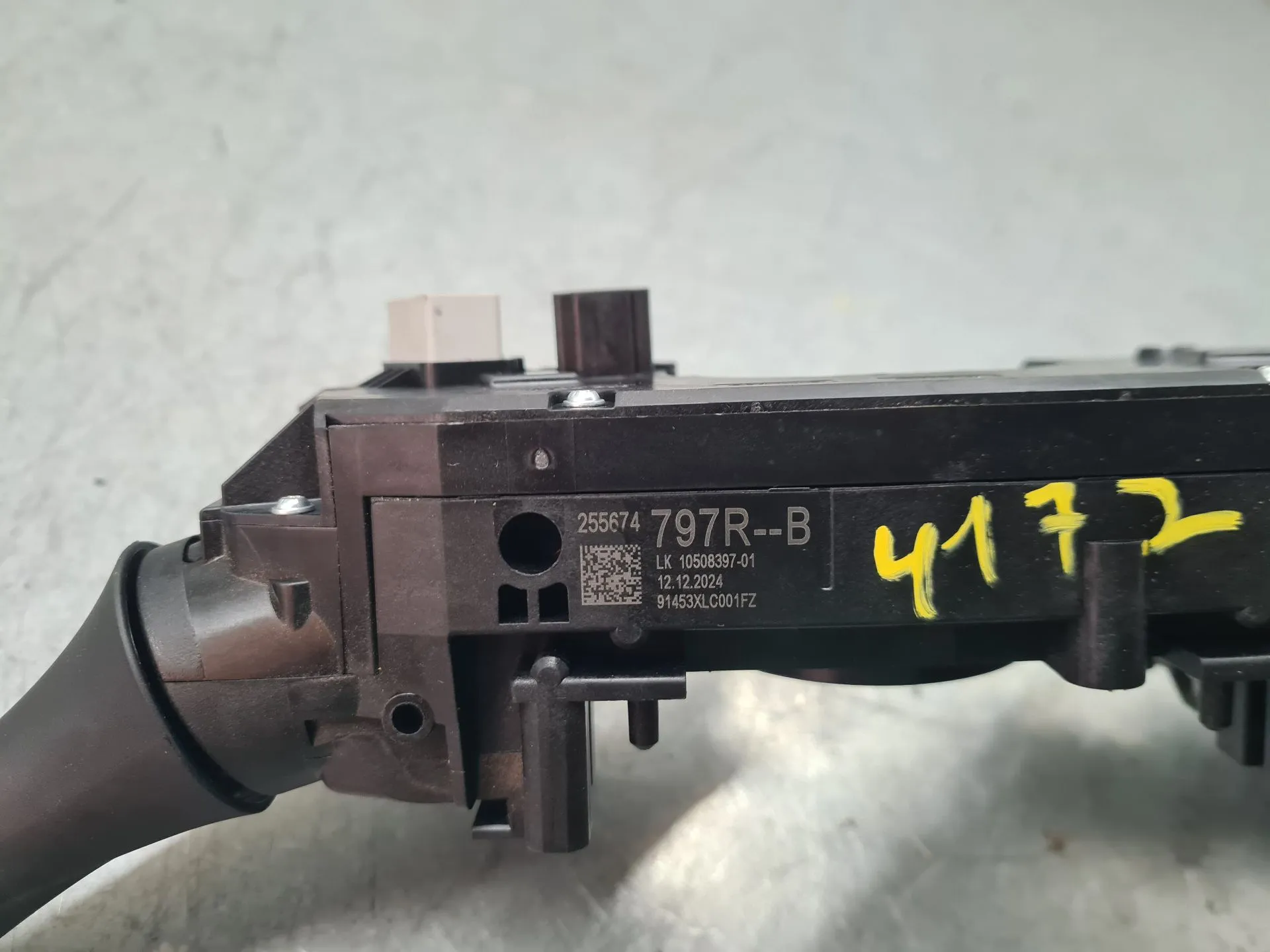 Light and wiper lever set DACIA Sandero III Imagem-4