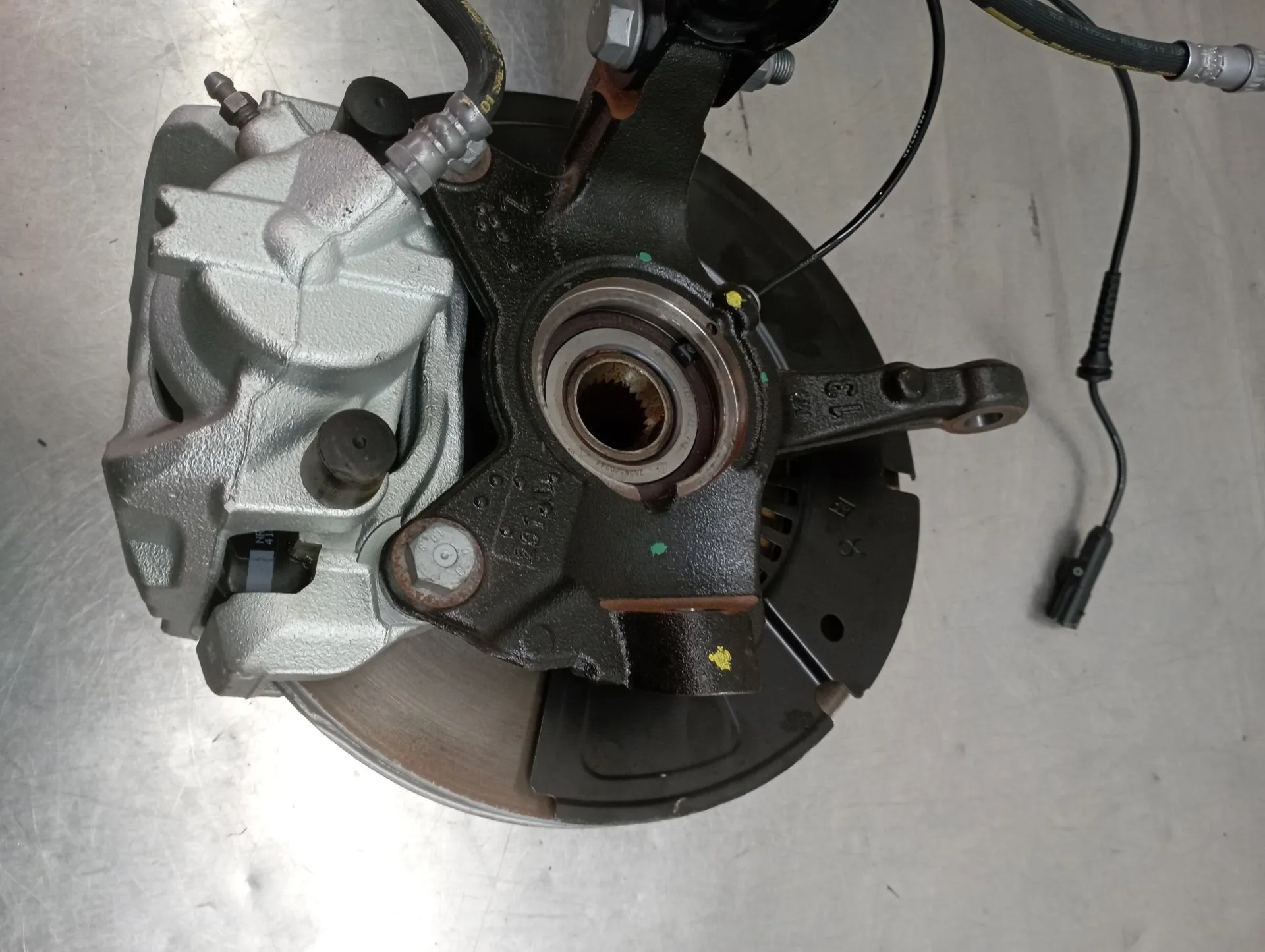 Mangueta delantera derecha RENAULT Clio V (BF_) Imagem-1