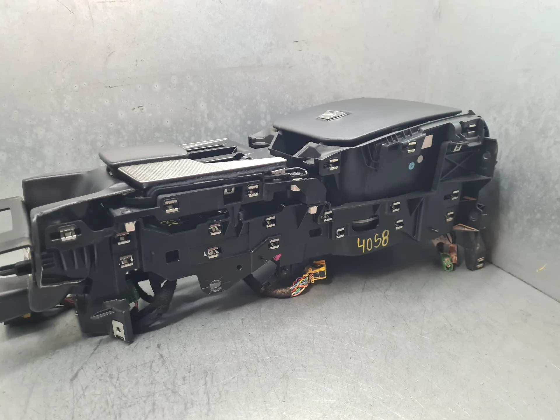 Consola central DS DS4 II (F_, FB_, F3_) Imagem-1