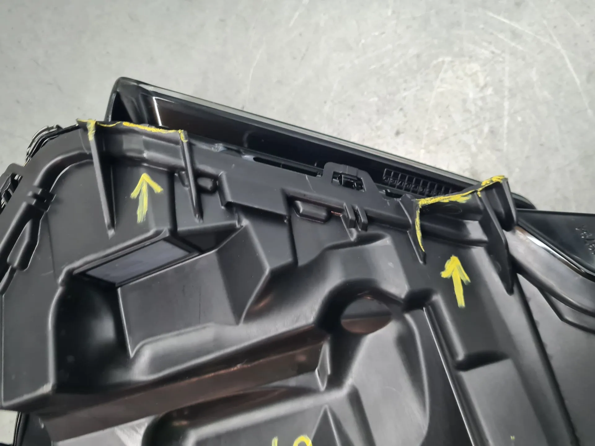 Luce diurna sinistra RENAULT Austral Imagem-8