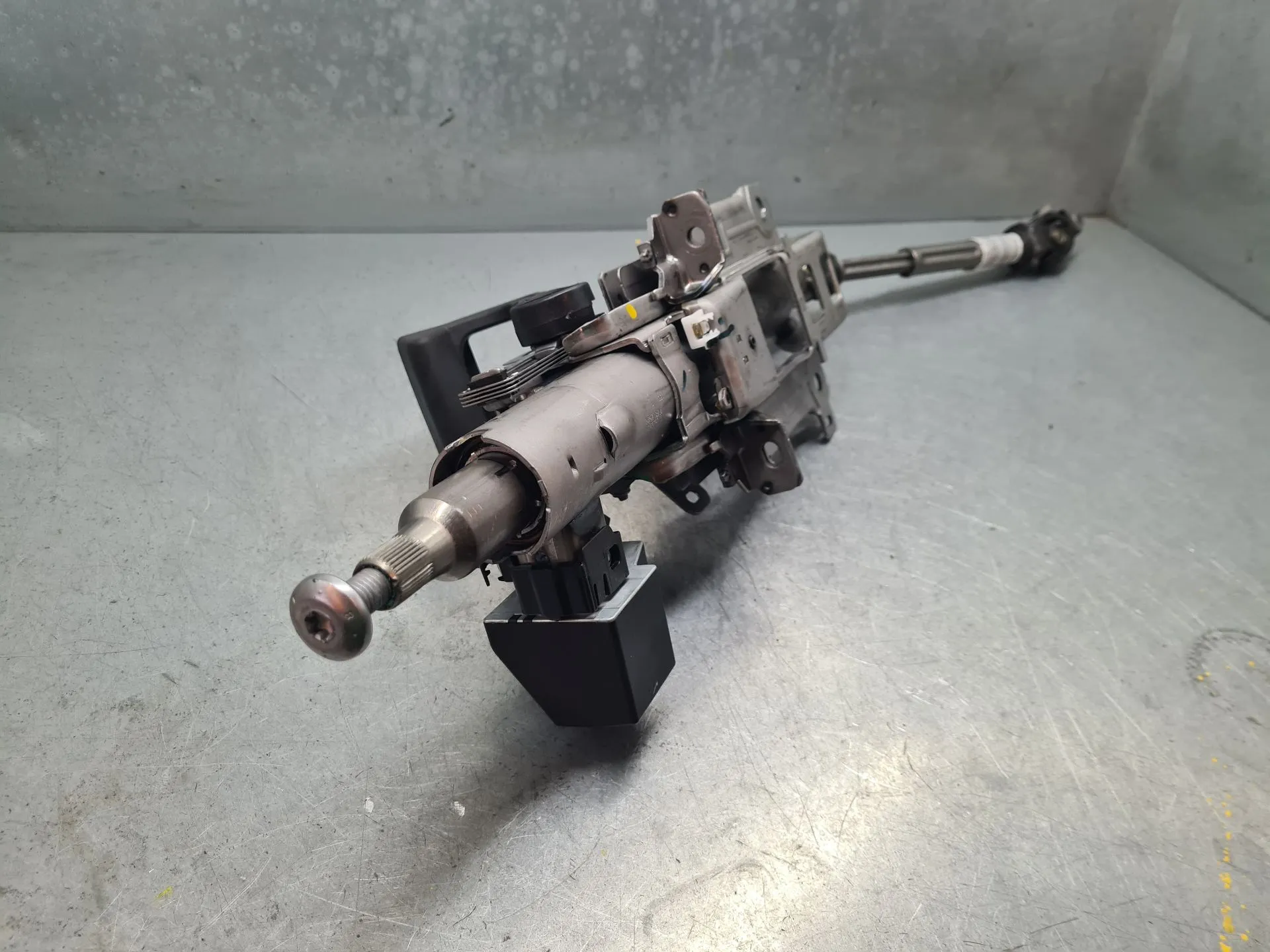 Steering column PEUGEOT 208 II Imagem-2