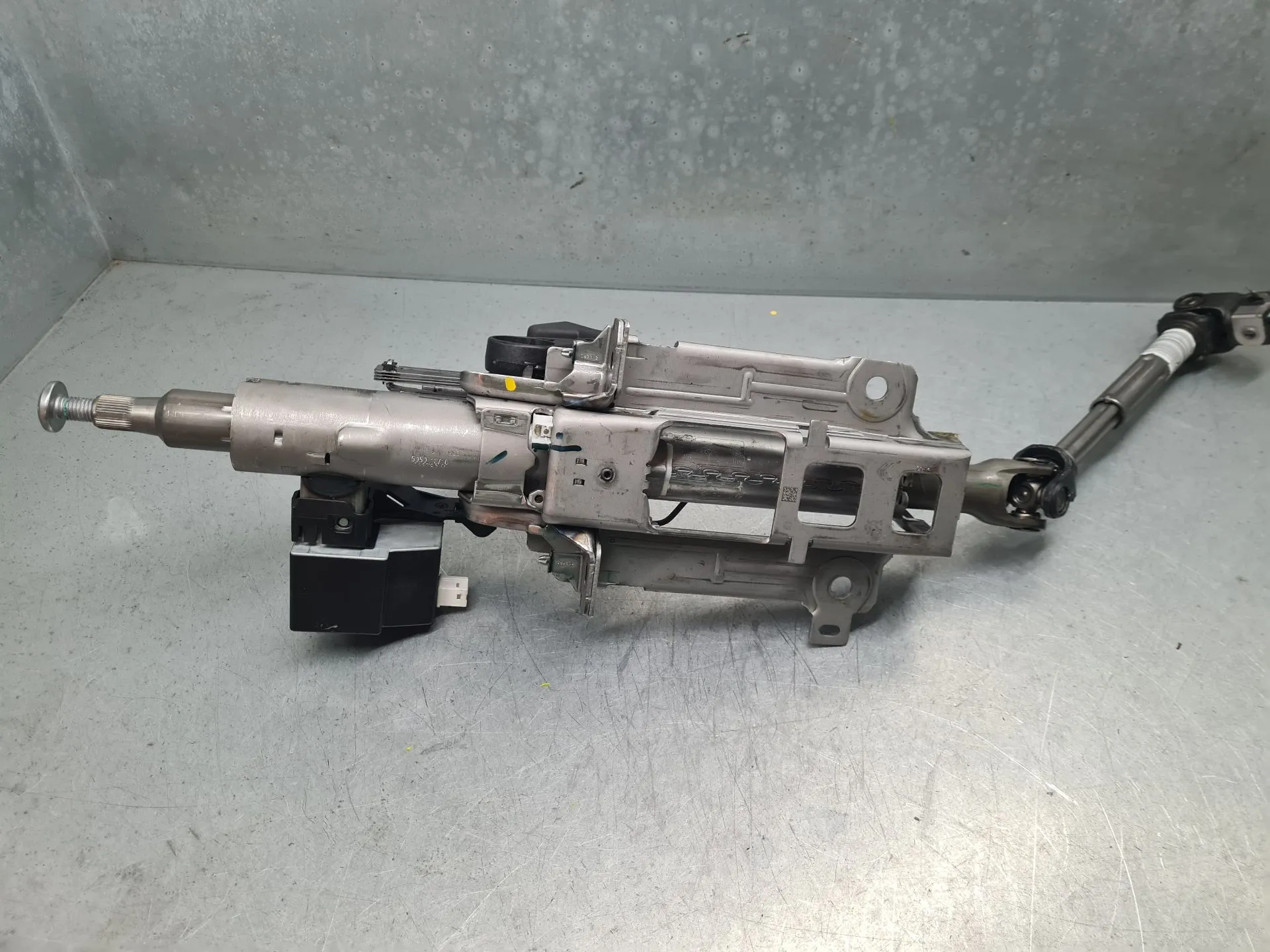 Steering column PEUGEOT 208 II Imagem-4