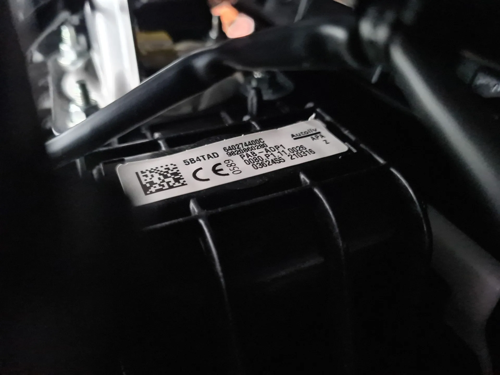 Airbag passageiro PEUGEOT 208 II Imagem-1