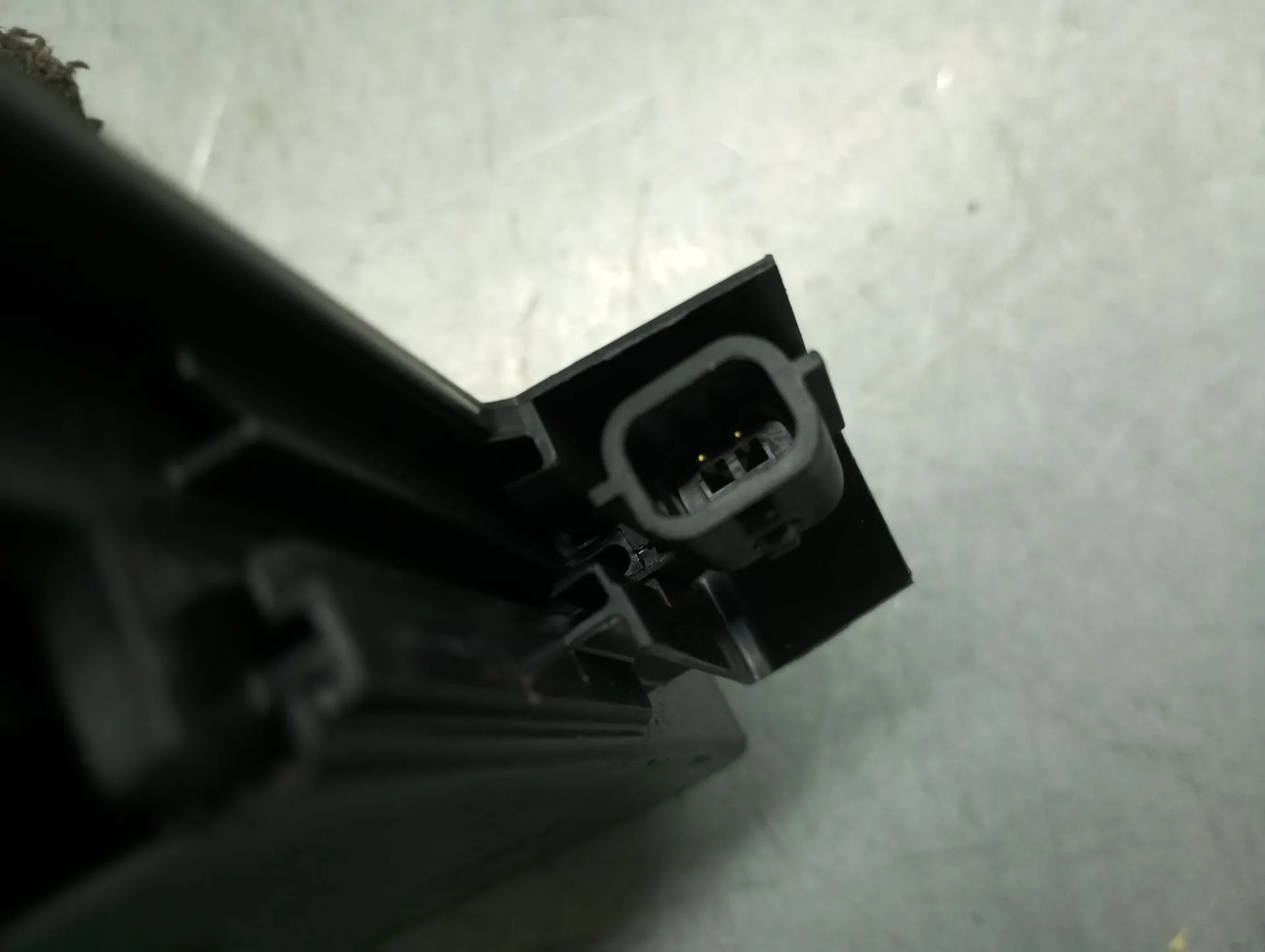 Fechadura / fecho porta trás direito DACIA Duster III (P1310) Imagem-2