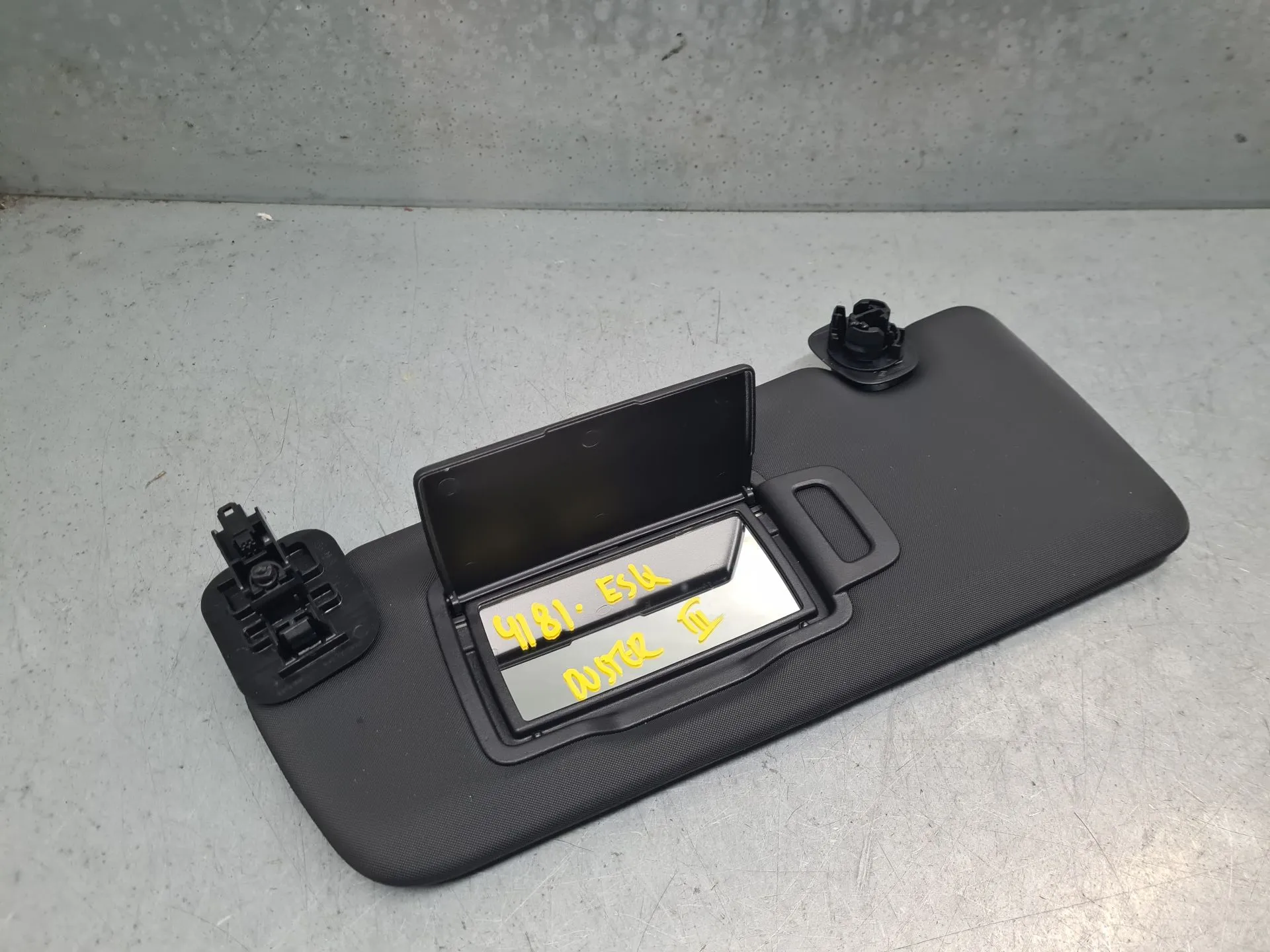 Pála de sol esquerda DACIA Duster III (P1310) Imagem-1