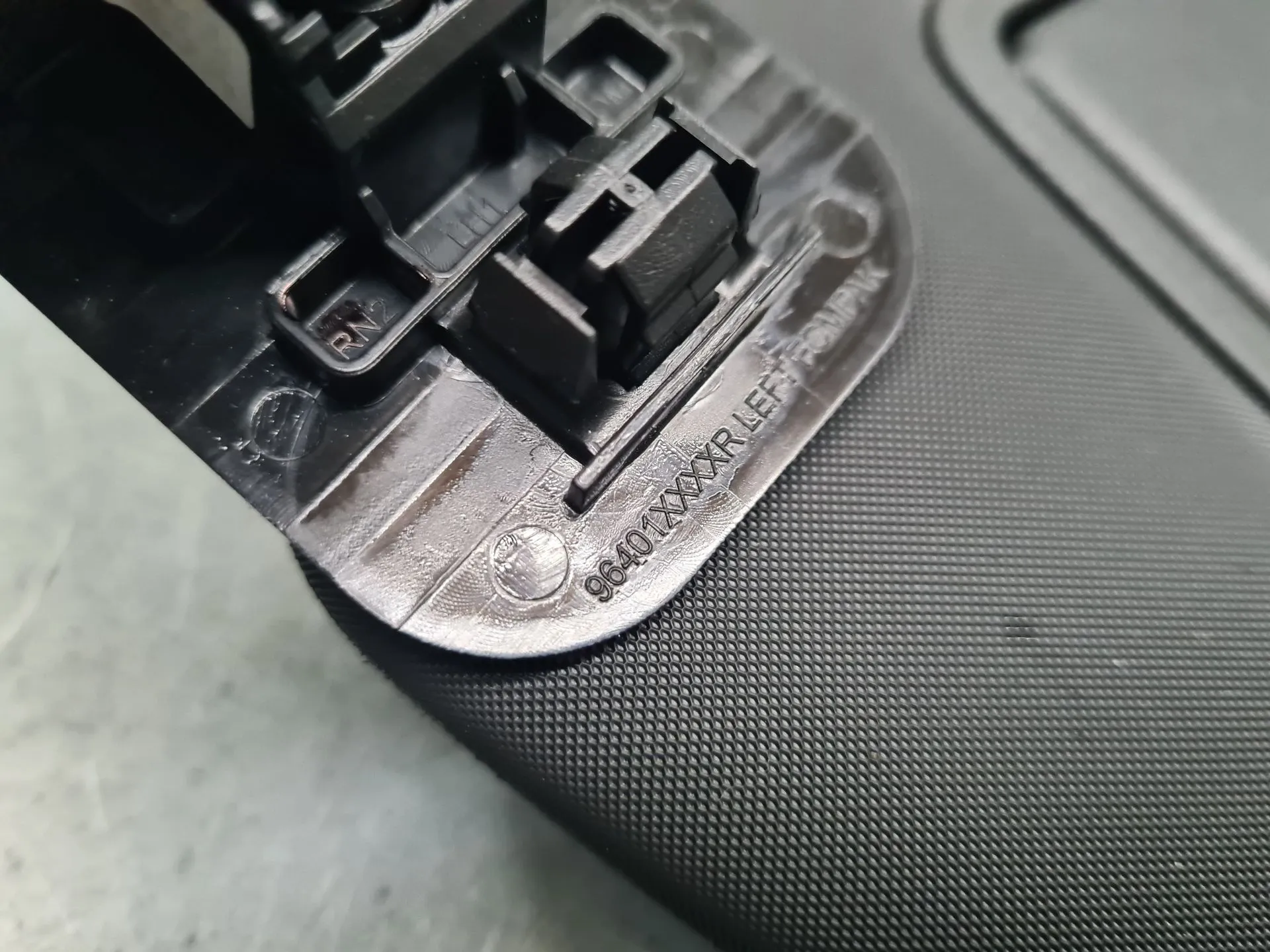 Pála de sol esquerda DACIA Duster III (P1310) Imagem-3