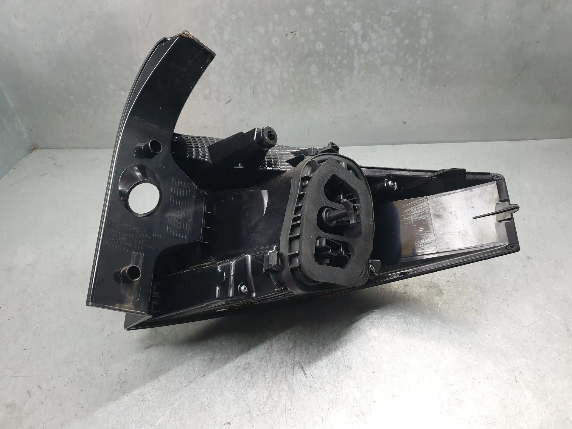 Feu arrière Gauche DACIA Duster III (P1310) Imagem-5