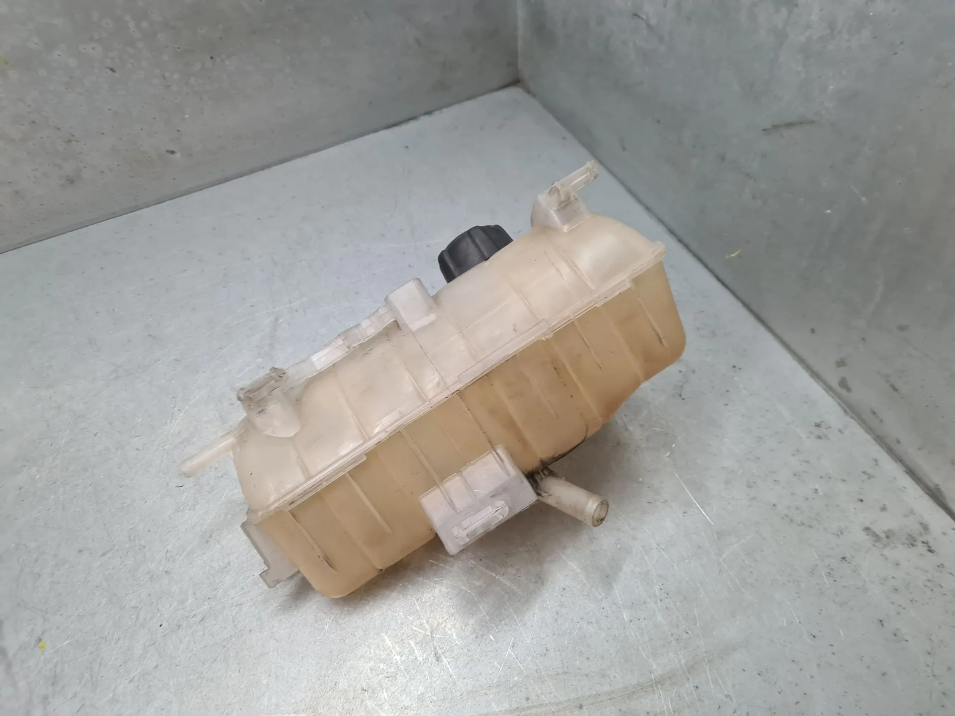 Coolant reservoir RENAULT Kangoo Express (FW0/1_)