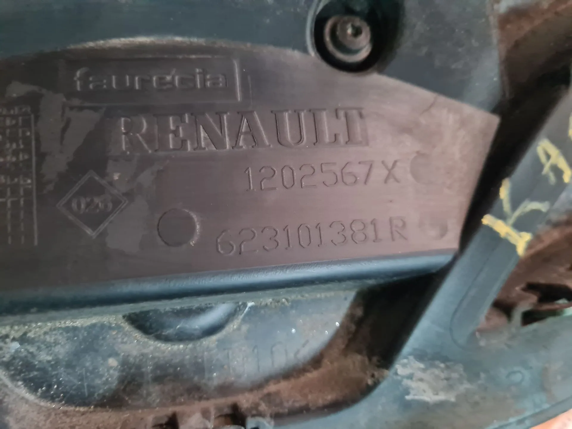 Rejilla delantera RENAULT Kangoo Express (FW0/1_) Imagem-2