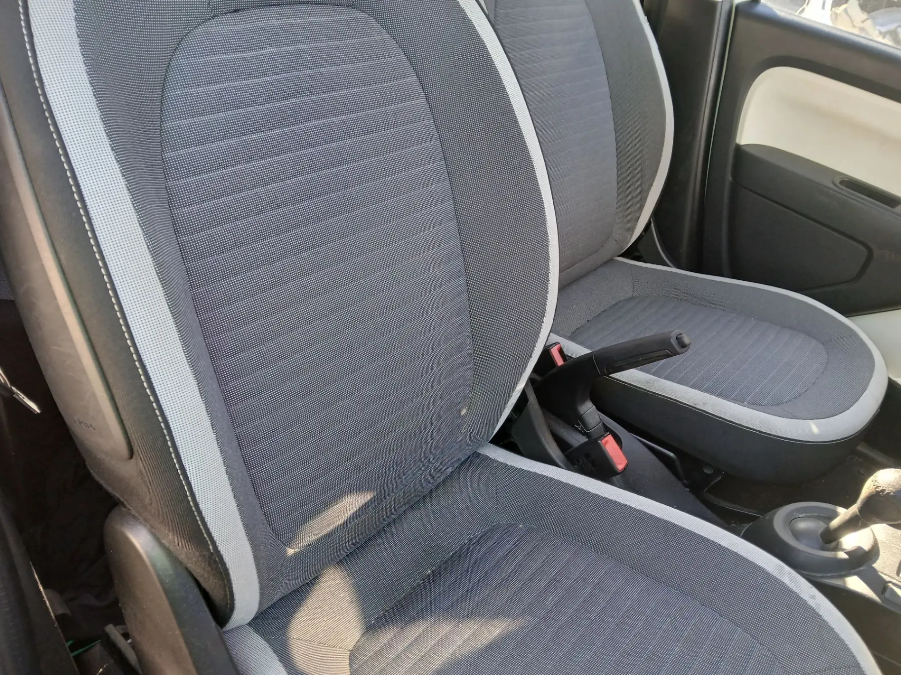 Conjunto de Bancos RENAULT Twingo III (BCM_) Imagem-3