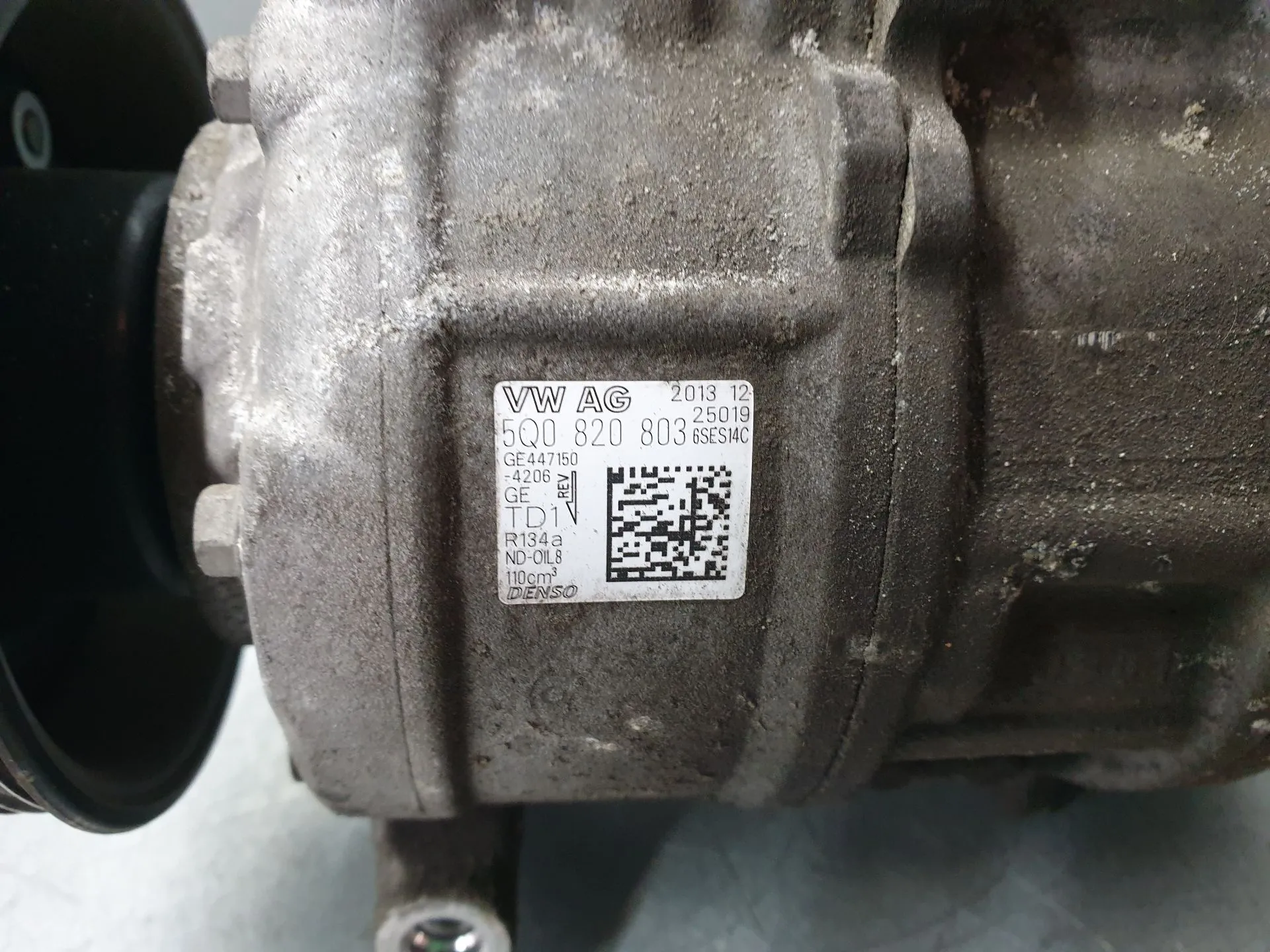 AC compressor VOLKSWAGEN Golf VII (5G1, BQ1, BE1, BE2) Imagem-5