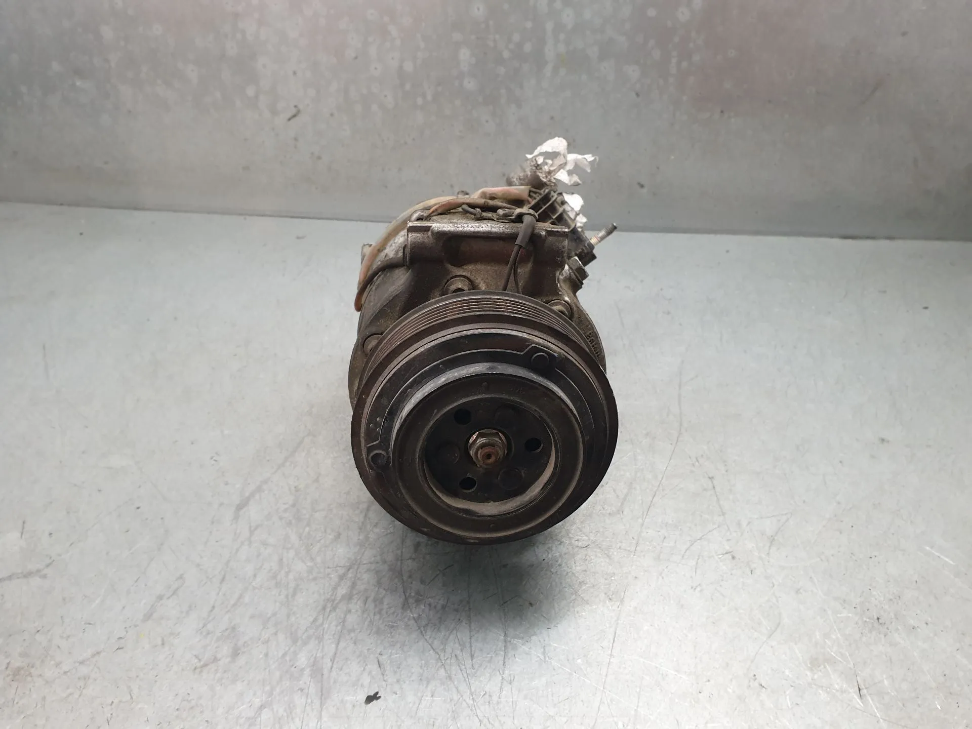 AC compressor JAGUAR XE (X760) Imagem-1