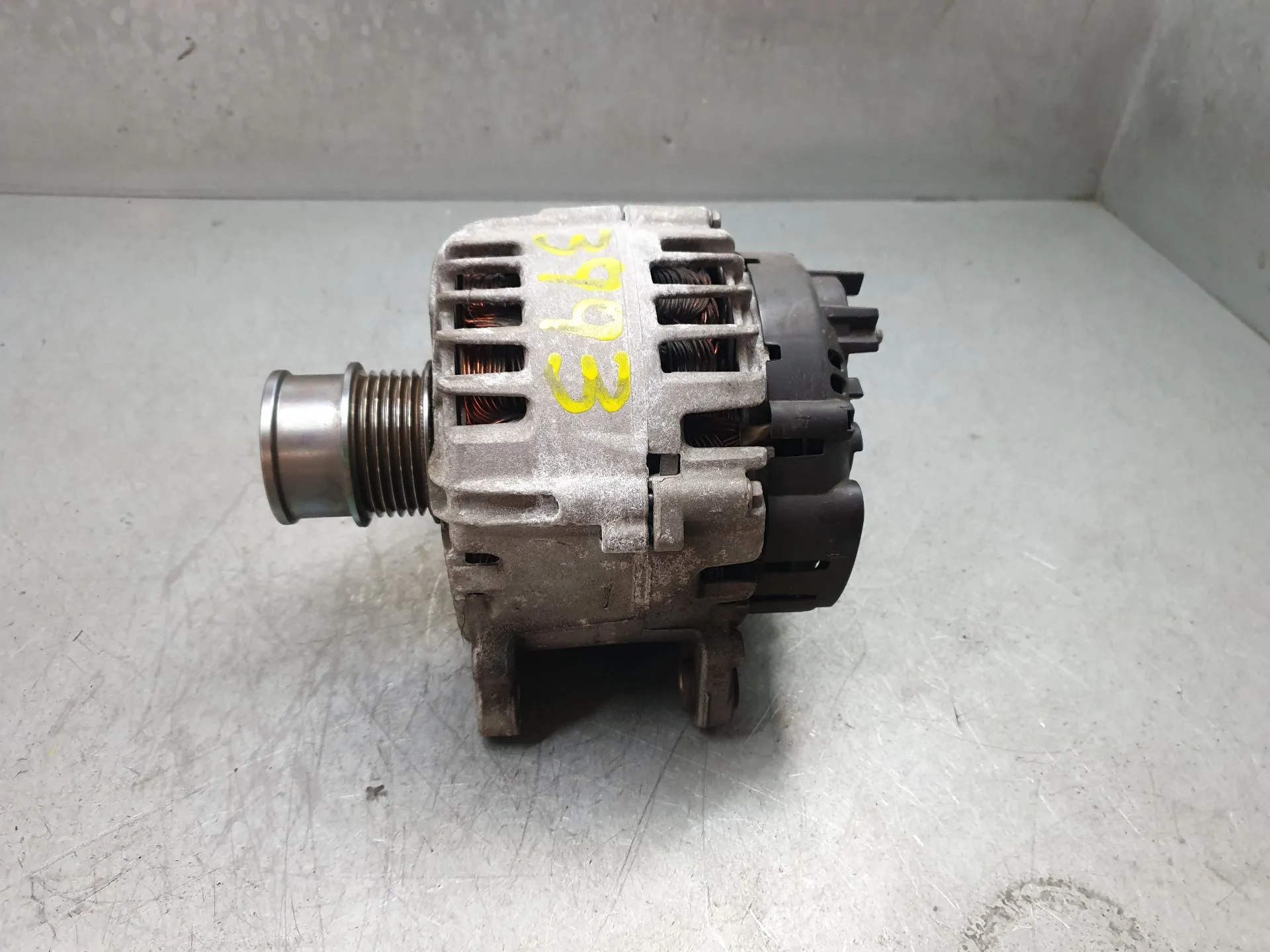 Alternador VOLKSWAGEN Golf VII (5G1, BQ1, BE1, BE2)