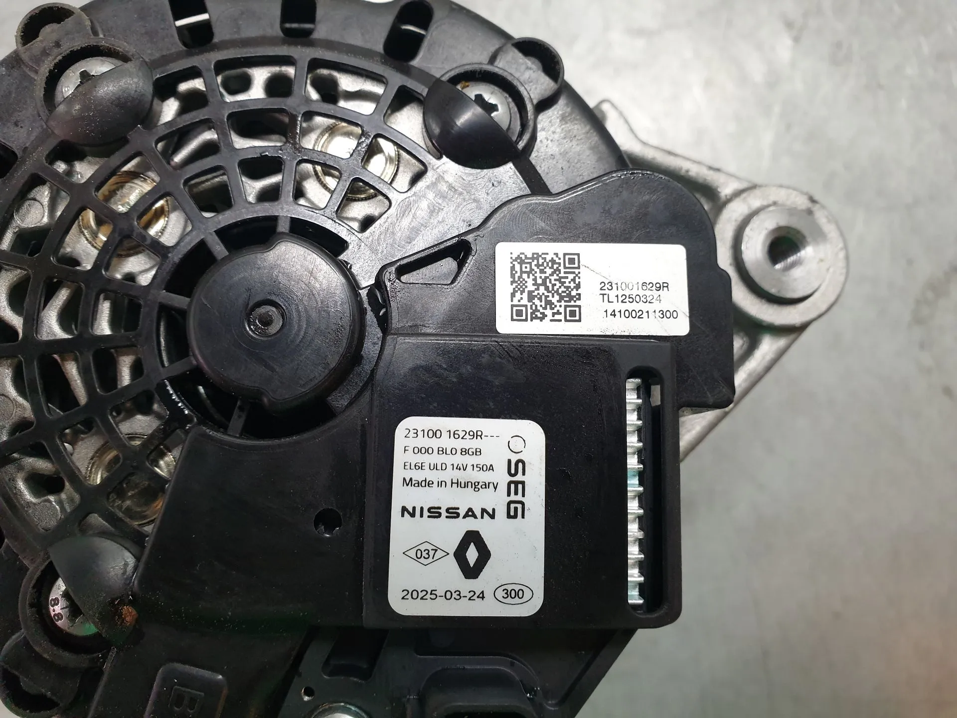 Alternador DACIA Sandero III Imagem-4