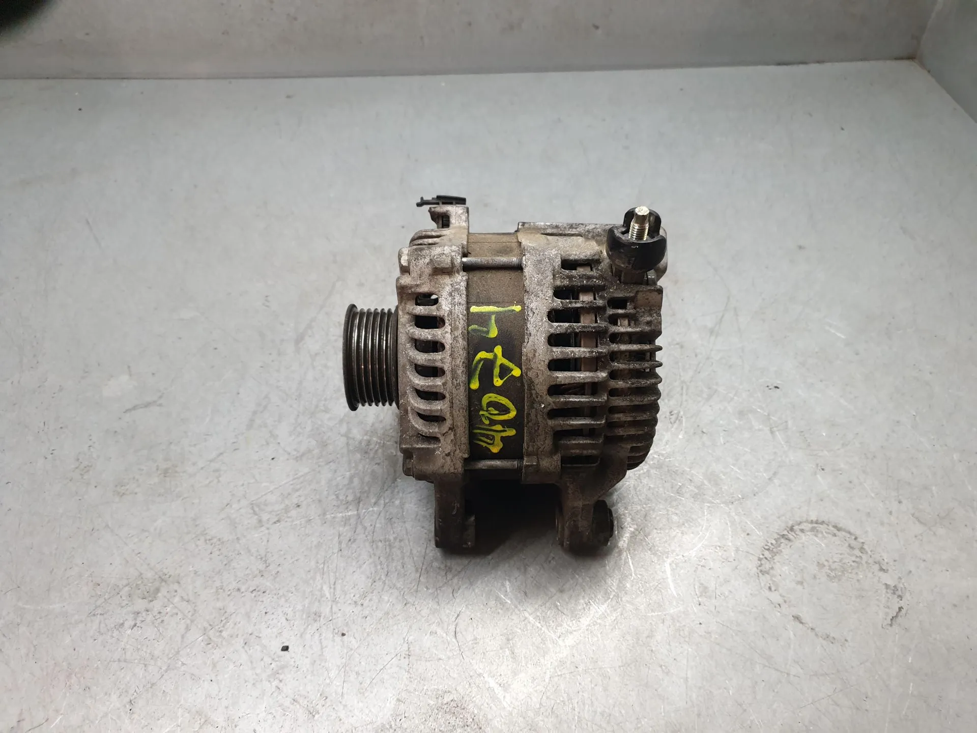 Alternador JAGUAR XE (X760)