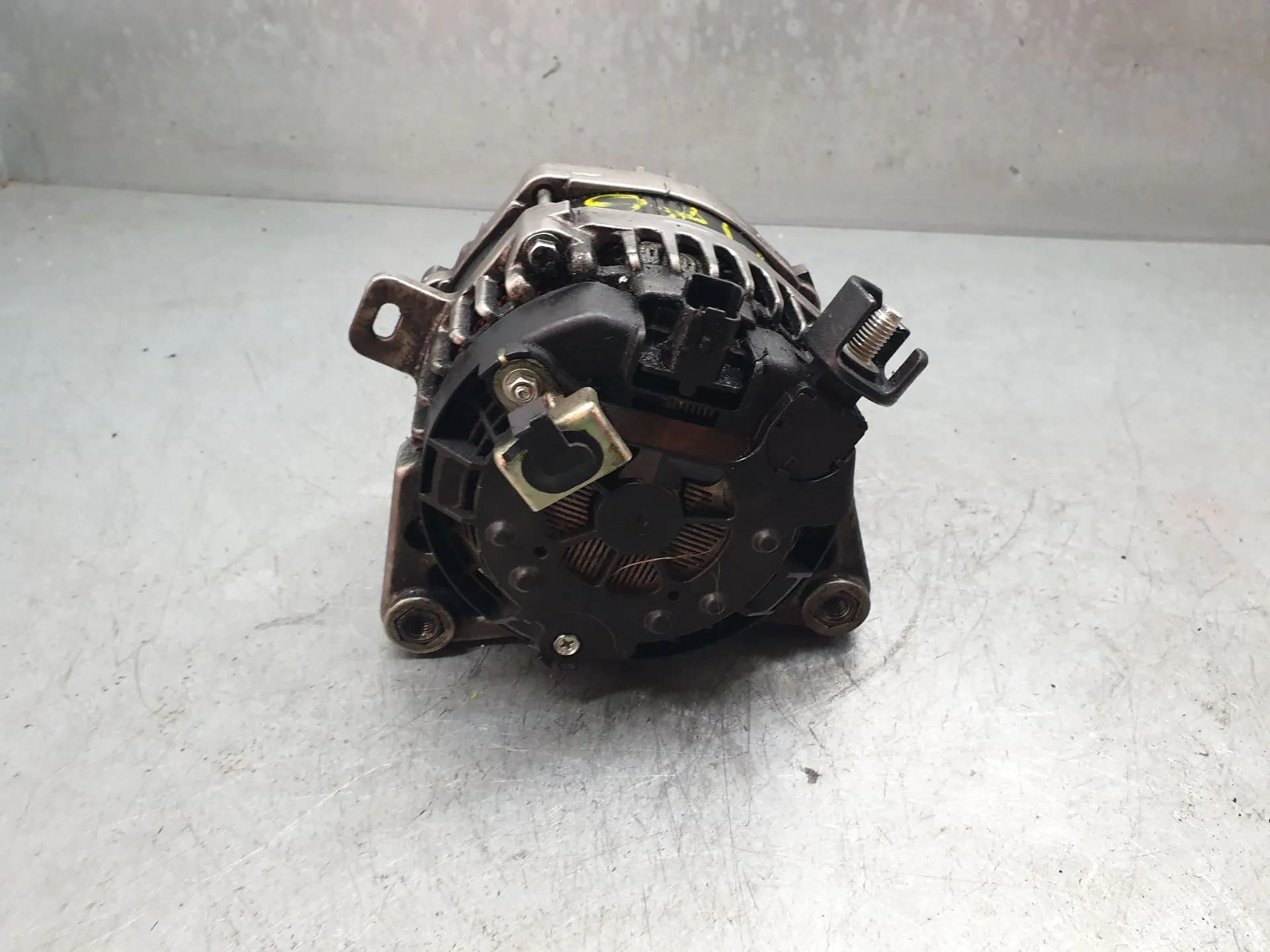 Alternador CITROËN C4 III Imagem-3