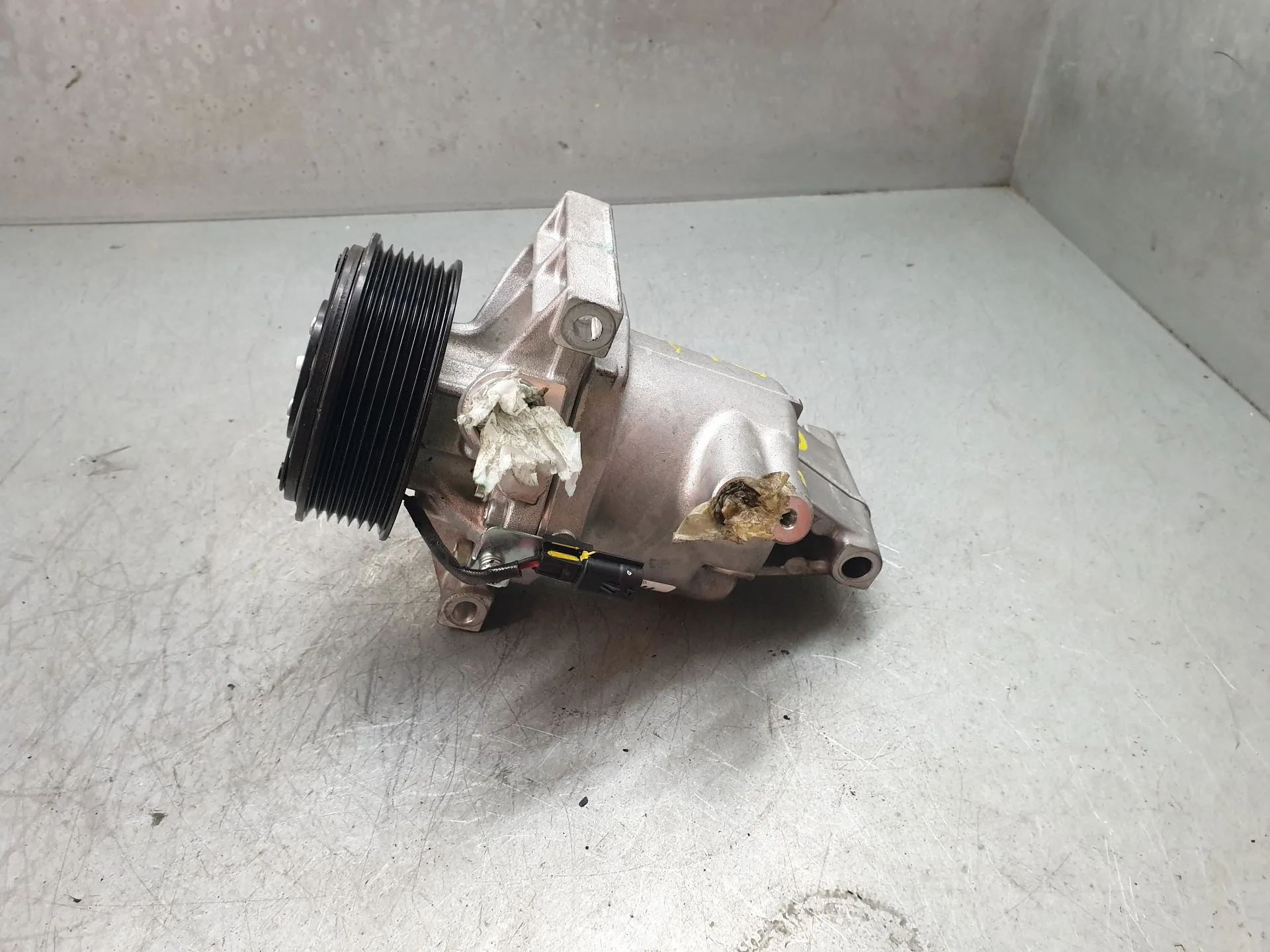 AC compressor DACIA Sandero III