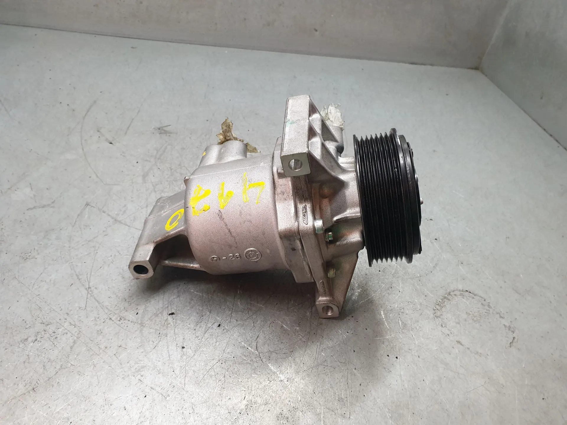 AC compressor DACIA Sandero III Imagem-2