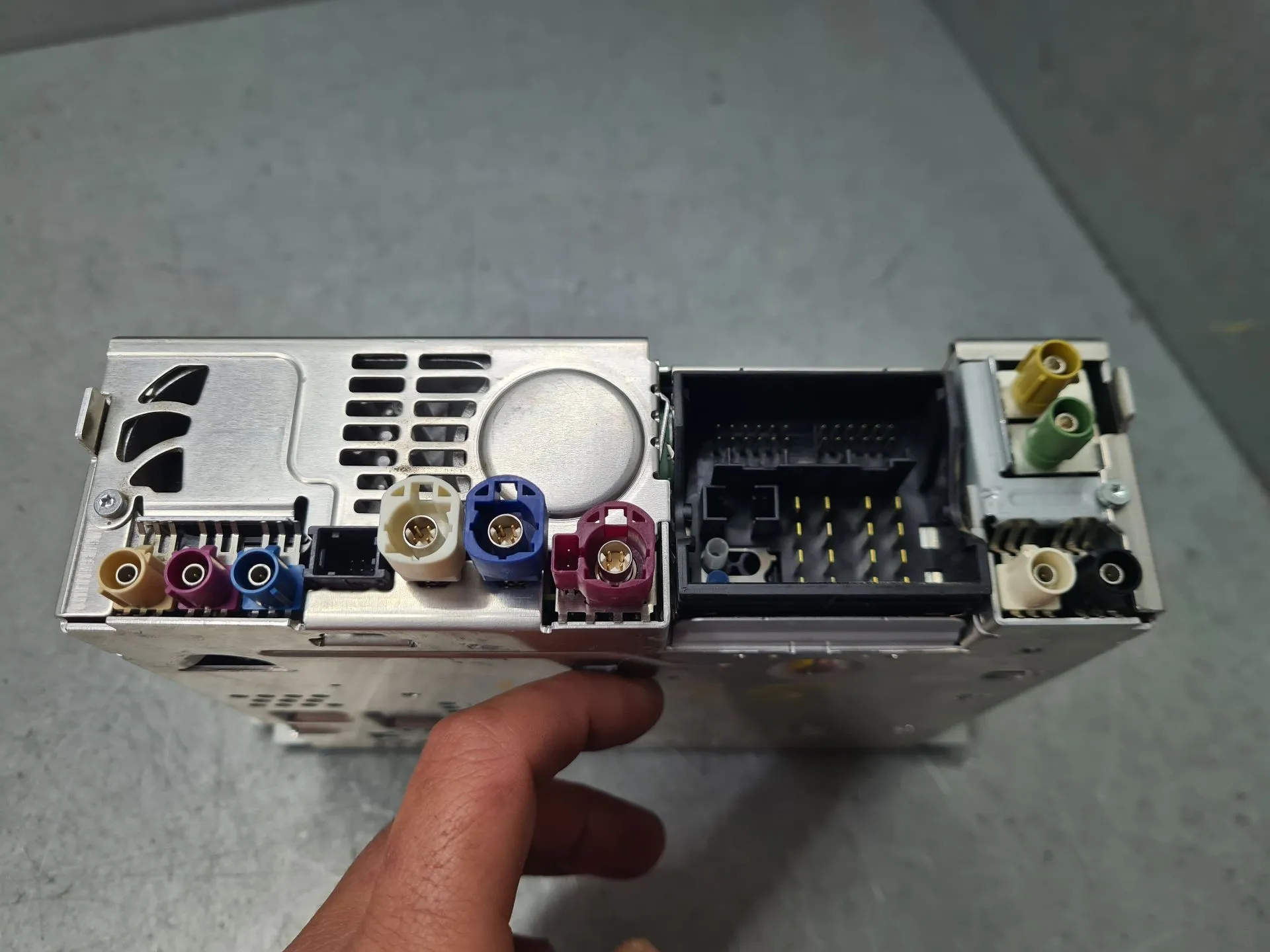 Kit Auto-rádio BMW X1 (F48) Imagem-10