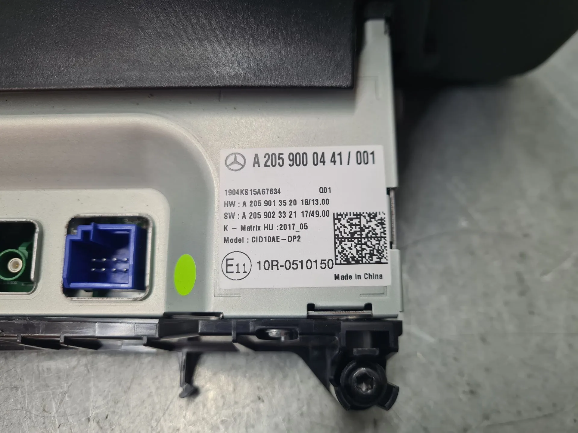 Kit Auto-rádio MERCEDES-BENZ Classe C (W205) Imagem-5