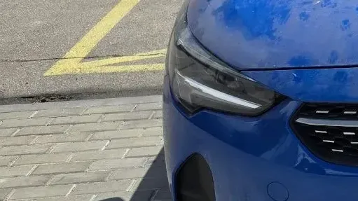 Phare avant Droit OPEL Corsa F