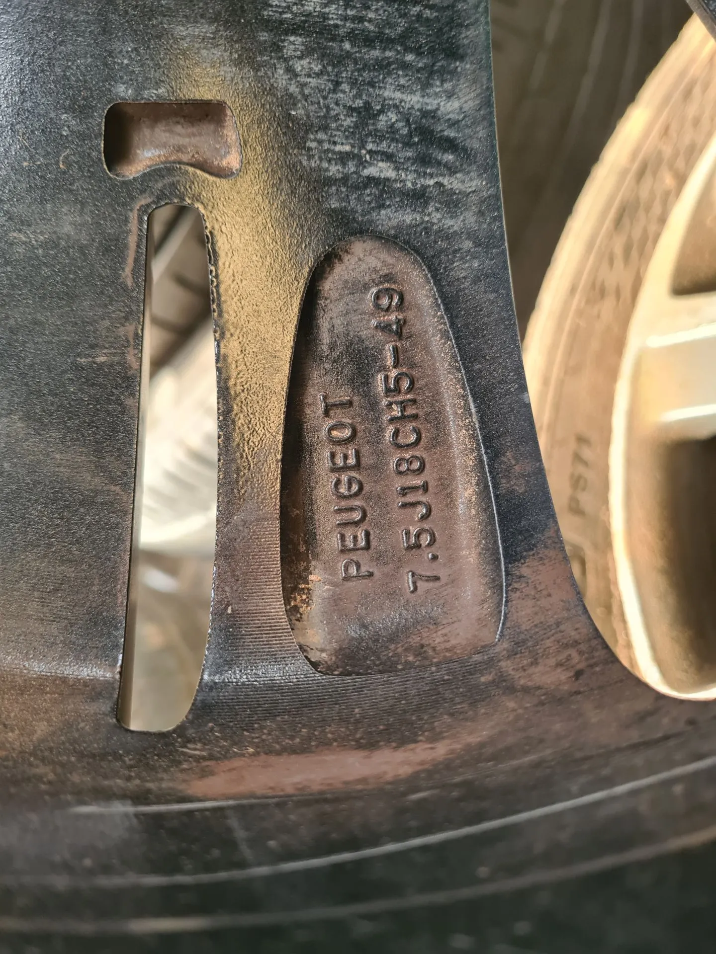 Conjunto de Jantes PEUGEOT 3008 II (M_) Imagem-7