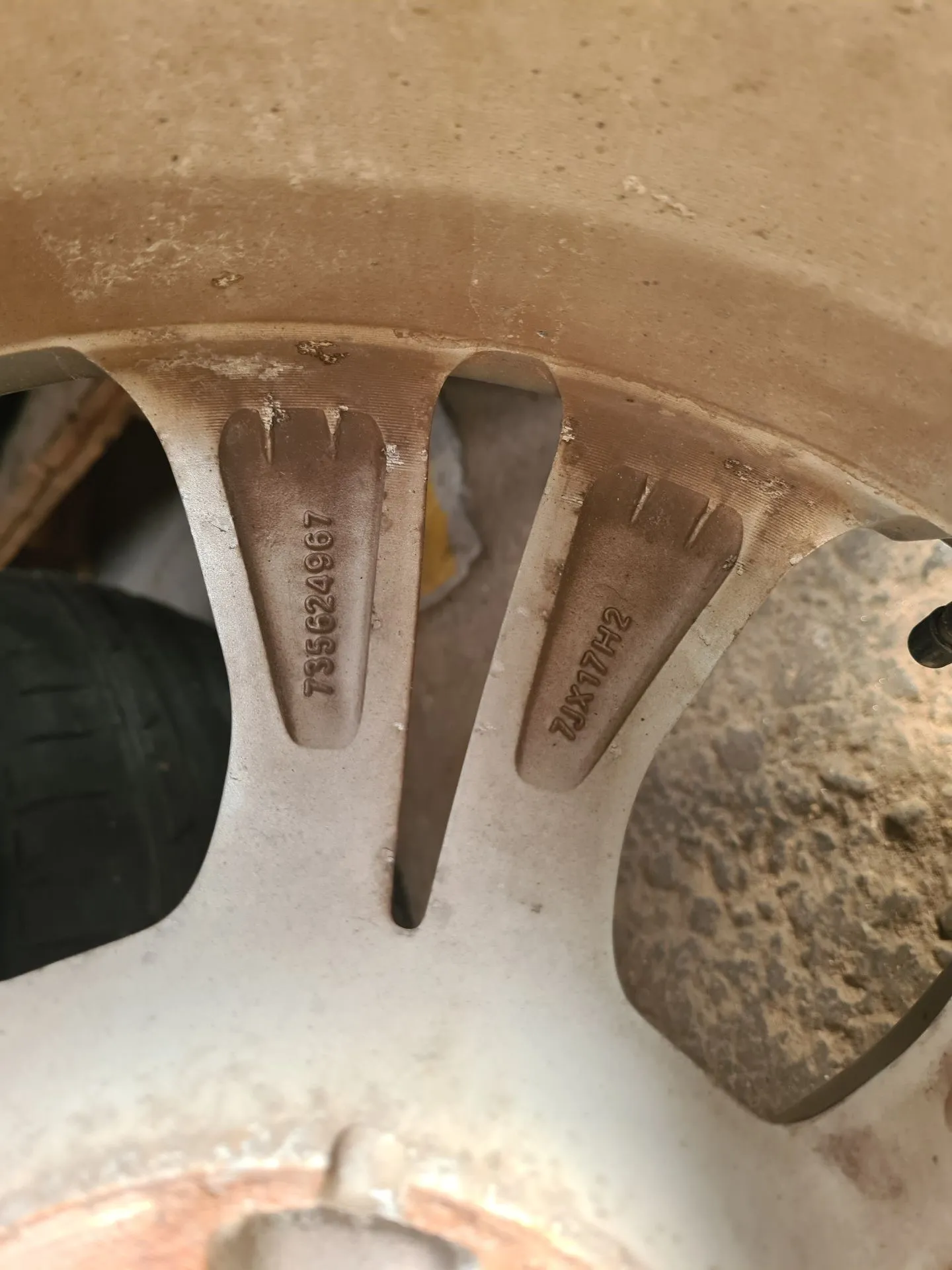 Jante trás esquerda FIAT 500X (334_) Imagem-2