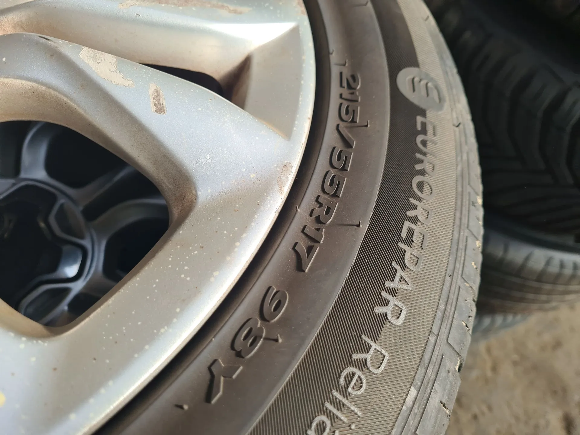 Pneu FIAT 500X (334_) Imagem-1