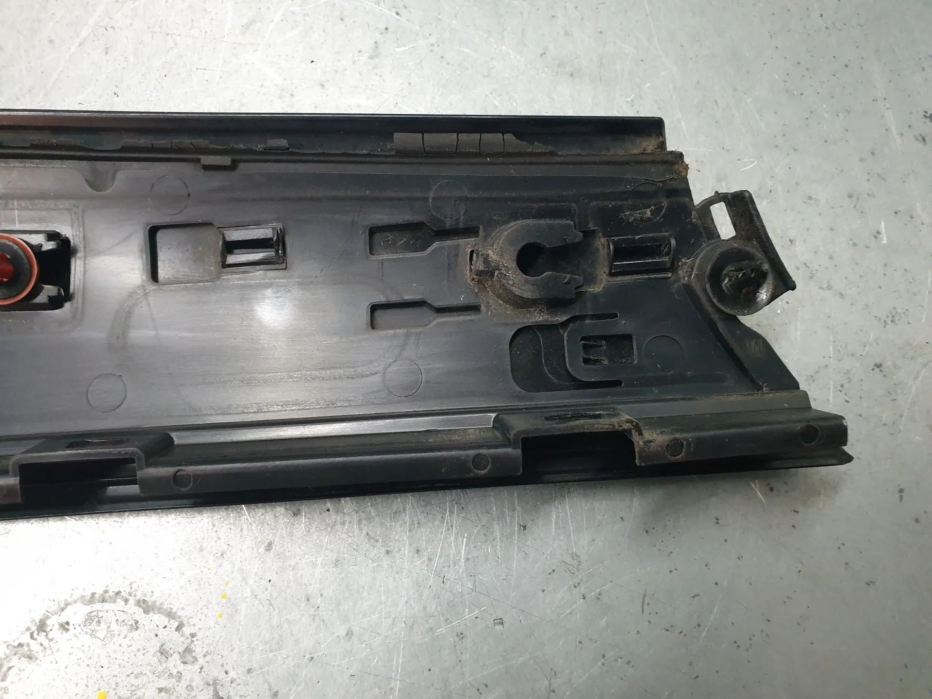 Friso Embelezador Dto Pilar/Porta MINI Mini (F56) Imagem-4