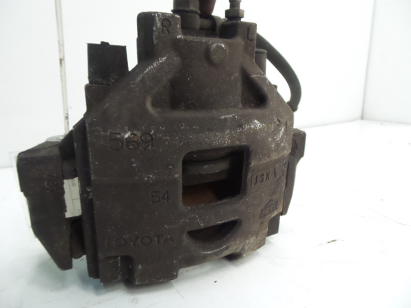 Pinça travão / maxila de travão frente esquerda TOYOTA Yaris (_P9_)