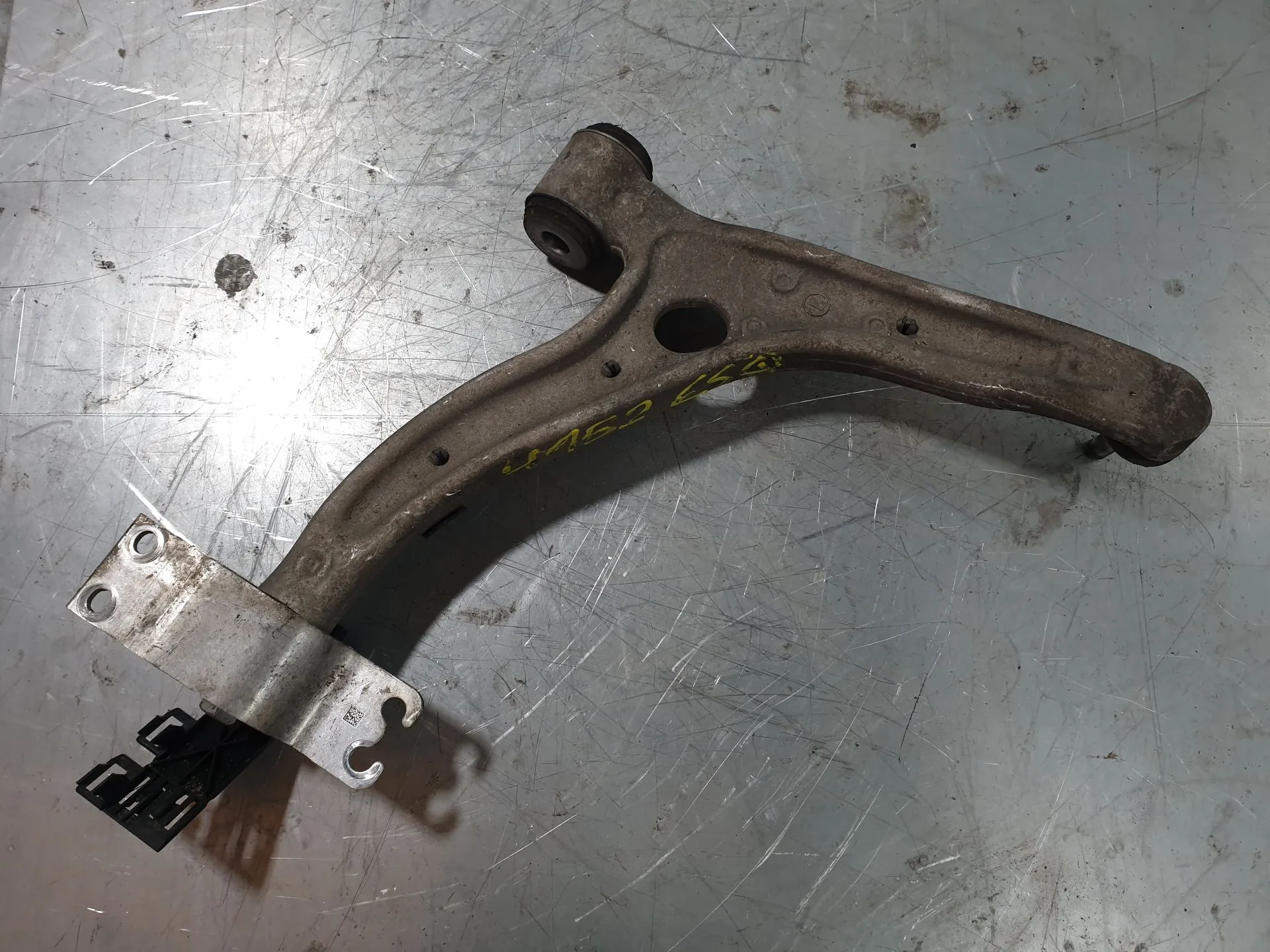 Braccio di sospensione anteriore sinistro MERCEDES-BENZ Classe A (W176)