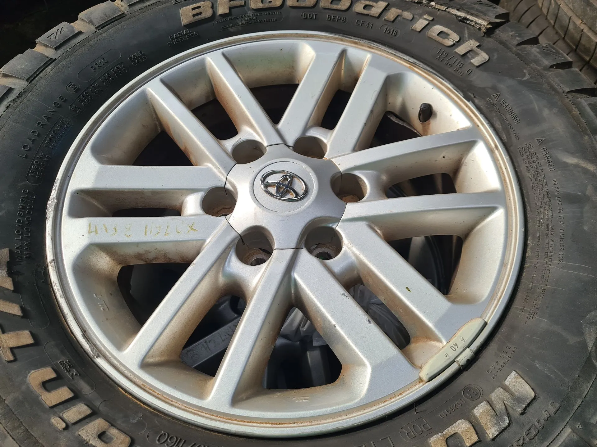 Conjunto de Jantes TOYOTA Hilux VII Pick Up (_N1_, _N2_, _N3_) Imagem-1