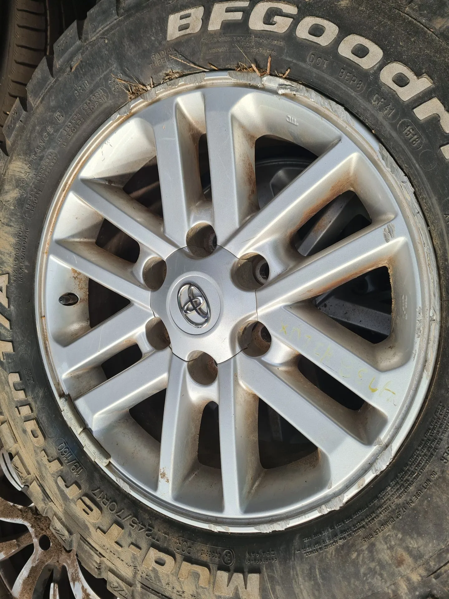 Conjunto de Jantes TOYOTA Hilux VII Pick Up (_N1_, _N2_, _N3_) Imagem-3