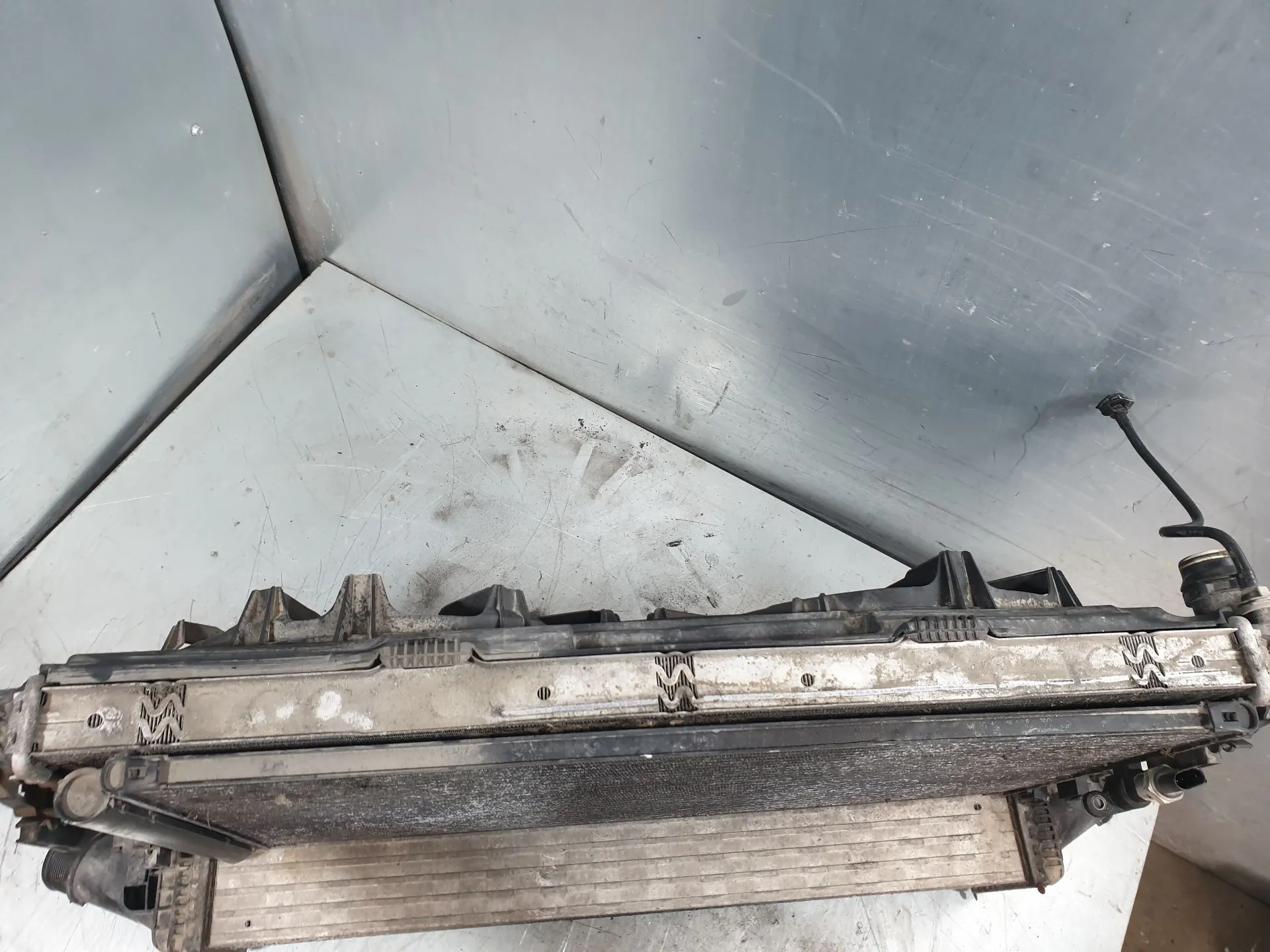 Kit de Radiadores AUDI A6 Allroad (4GH, 4GJ, C7) Imagem-1