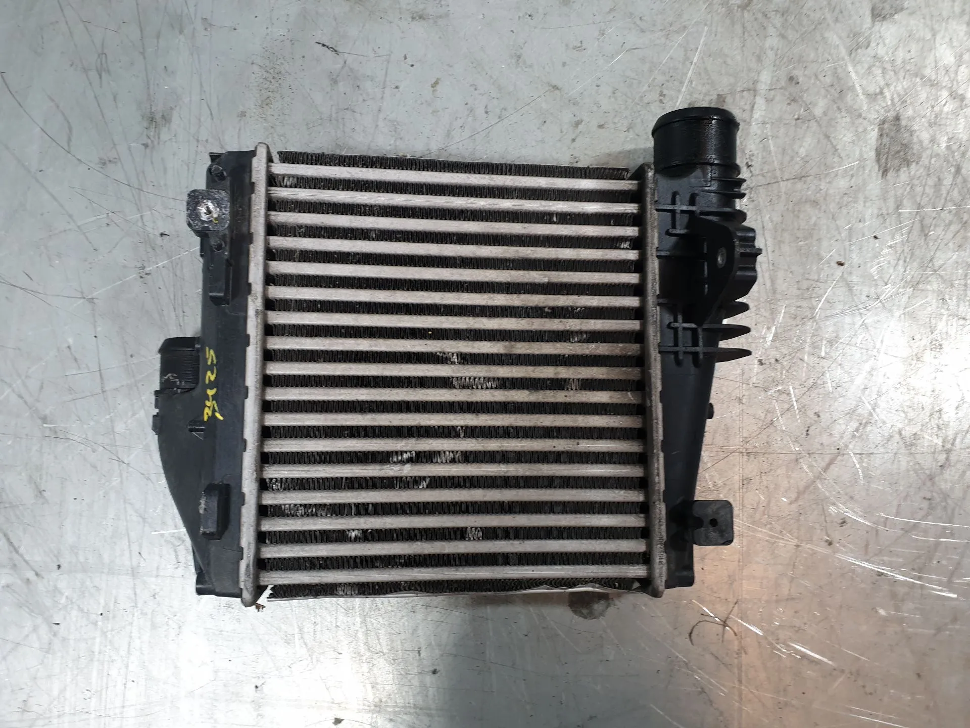 Radiatore intercooler PEUGEOT 308 II Imagem-2