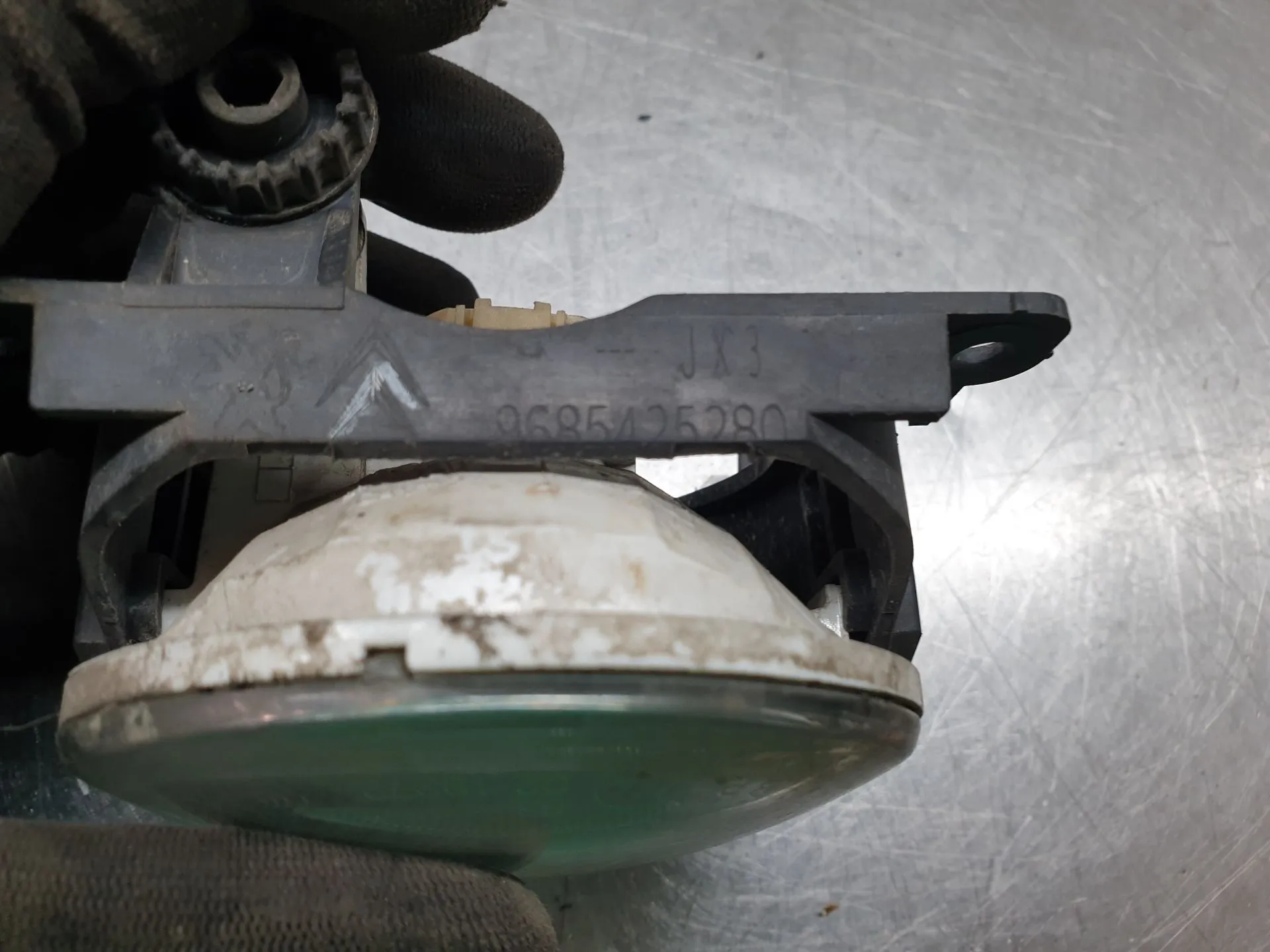 Left front fog light CITROËN C3 III (SX) Imagem-4