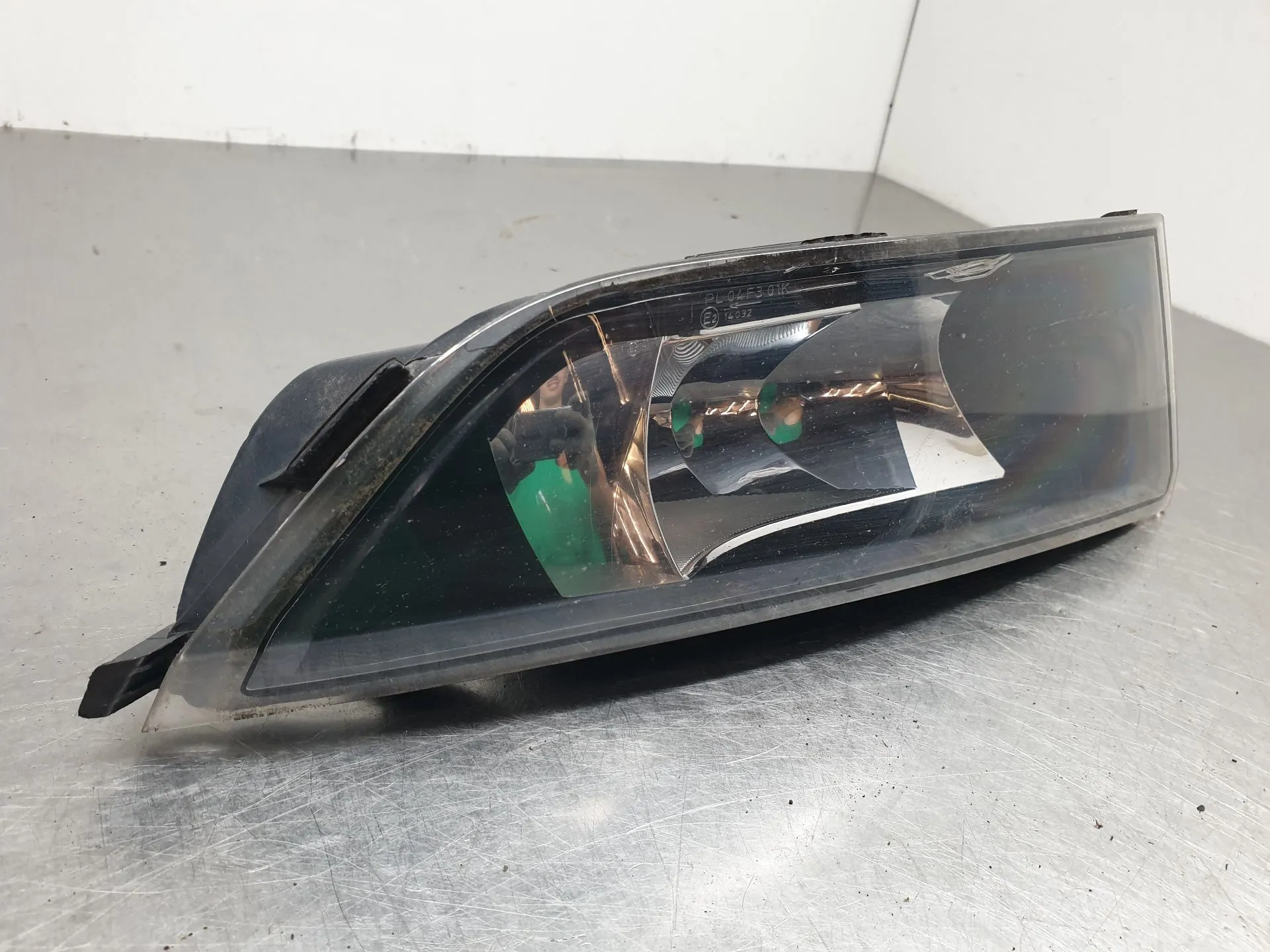 Right front fog light  SKODA Fabia III Hatchback (NJ3) Imagem-2