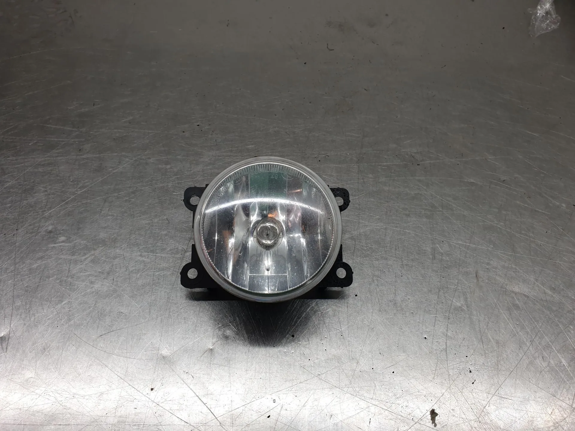 Feu antibrouillard Avant Gauche CITROËN C3 III (SX)