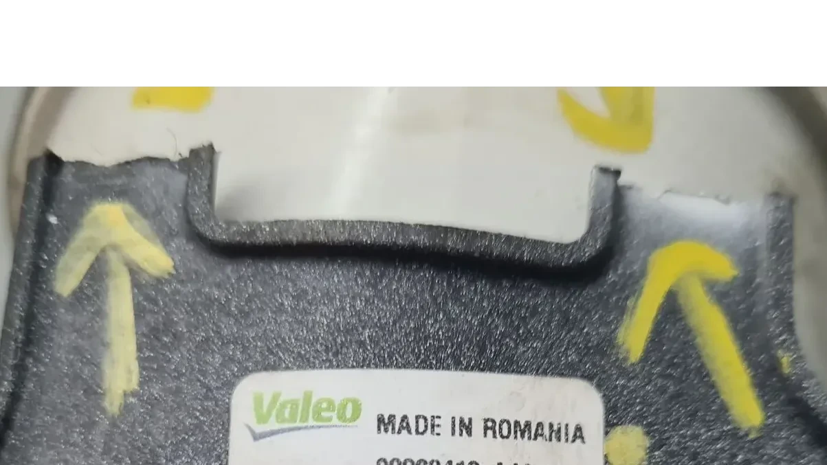 Feu antibrouillard Avant Gauche PEUGEOT 108 Imagem-6