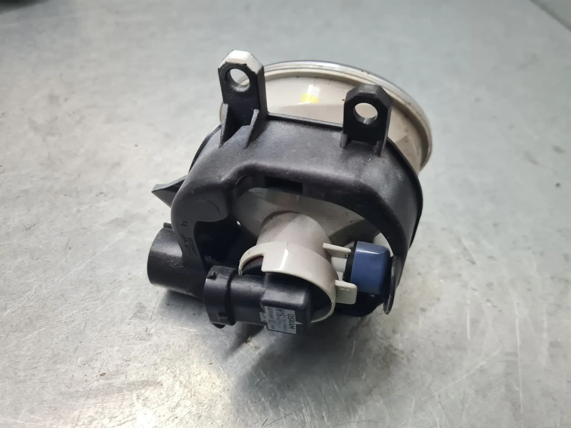 Feu antibrouillard Avant Gauche PEUGEOT 108 Imagem-2