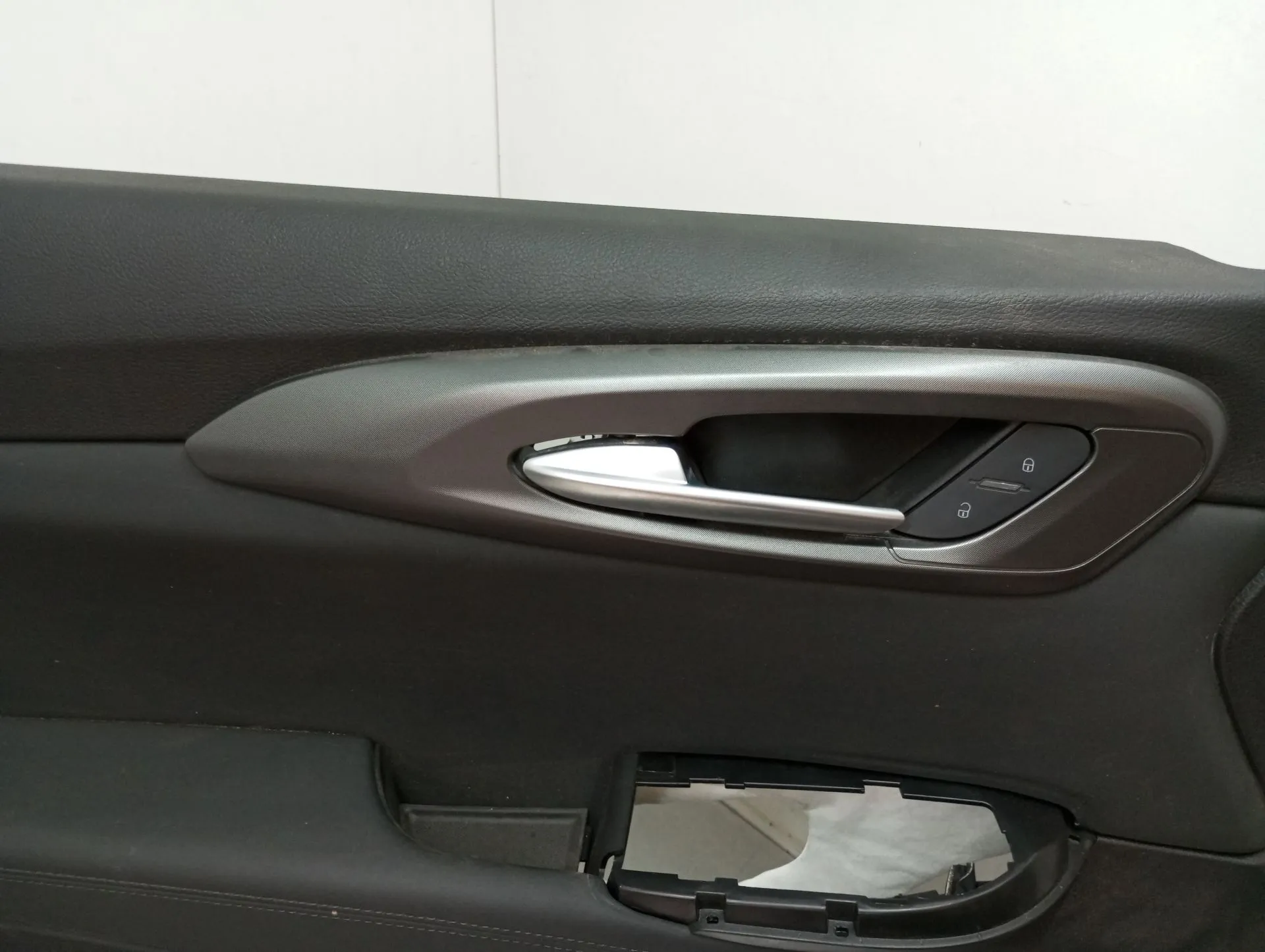 Forra porta / quartela frente esquerda ALFA ROMEO Tonale (965_) Imagem-4