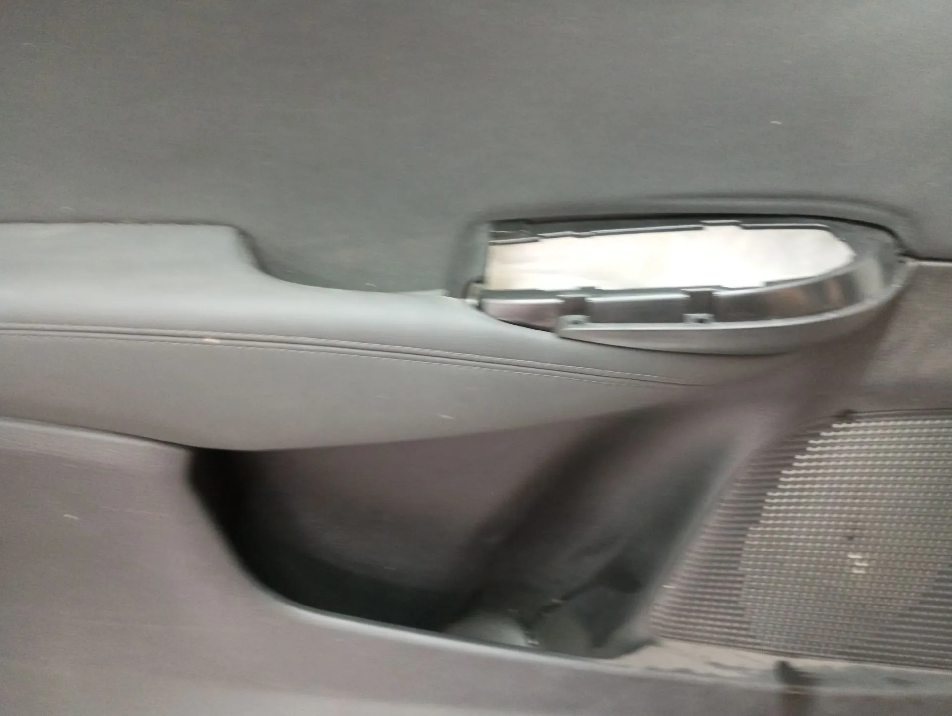 Forra porta / quartela frente esquerda ALFA ROMEO Tonale (965_) Imagem-7